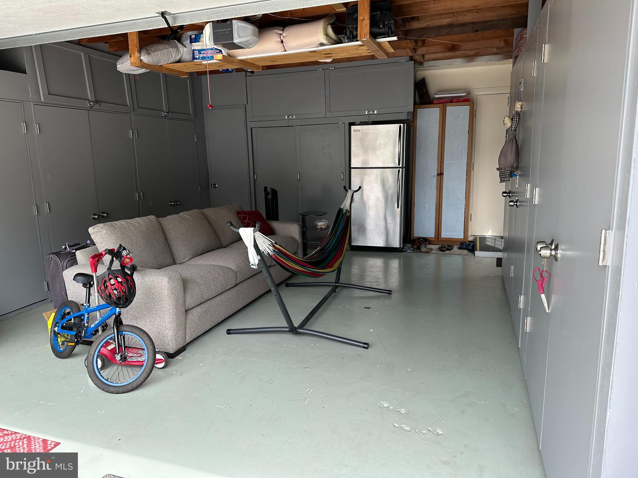 ROSSMOOR MUTUAL - Residential