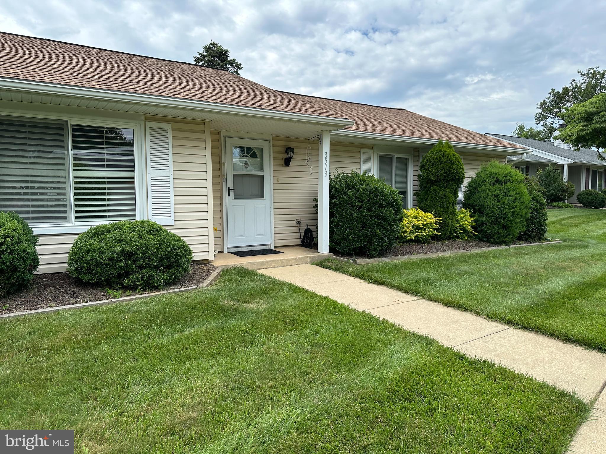 ROSSMOOR MUTUAL - Residential