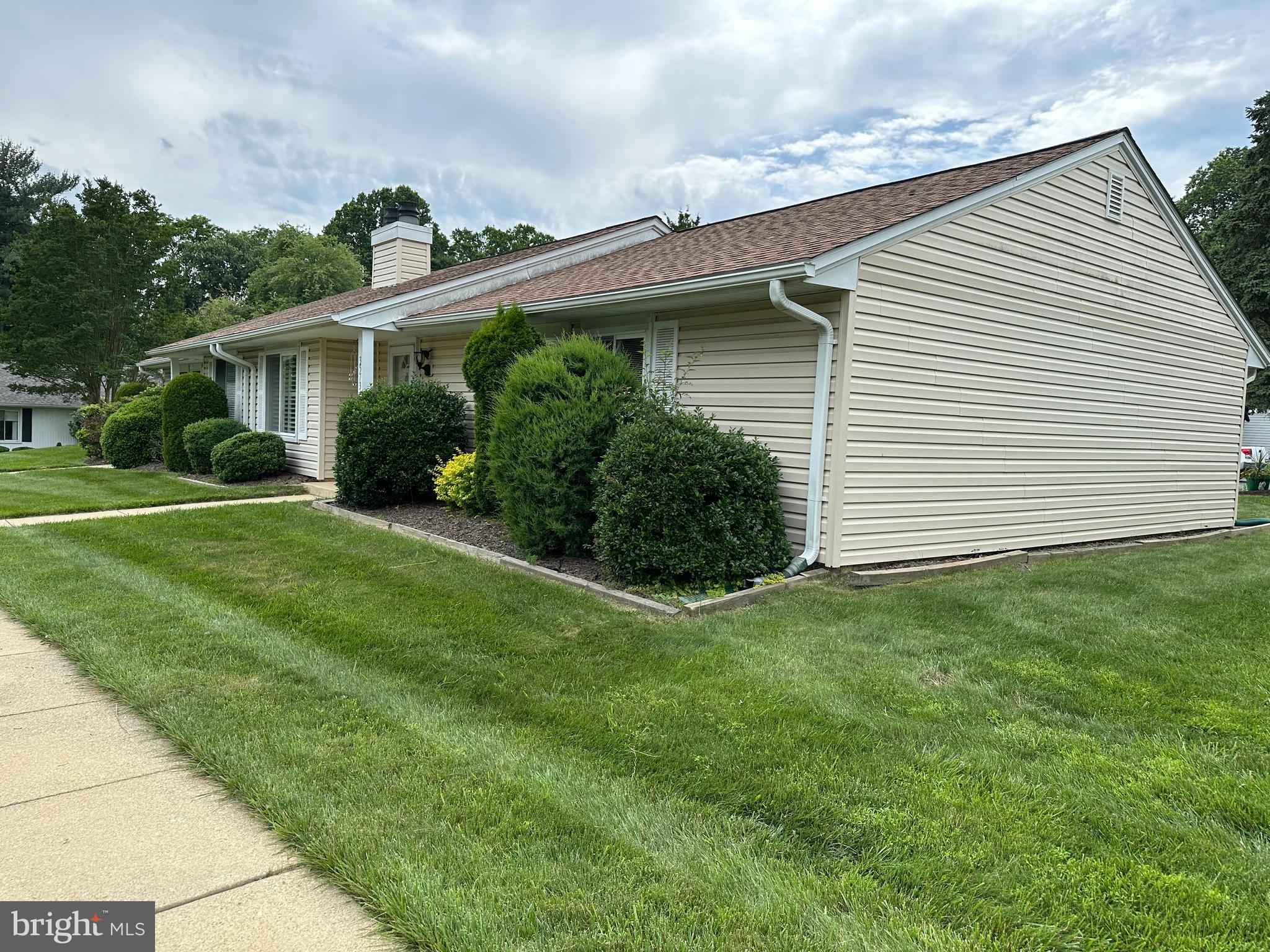 ROSSMOOR MUTUAL - Residential