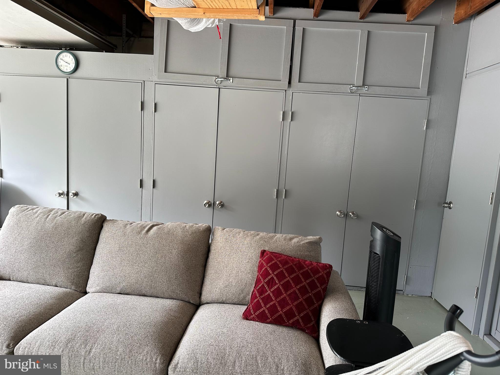 ROSSMOOR MUTUAL - Residential