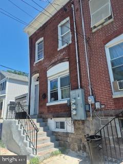50 MURRAY STREET