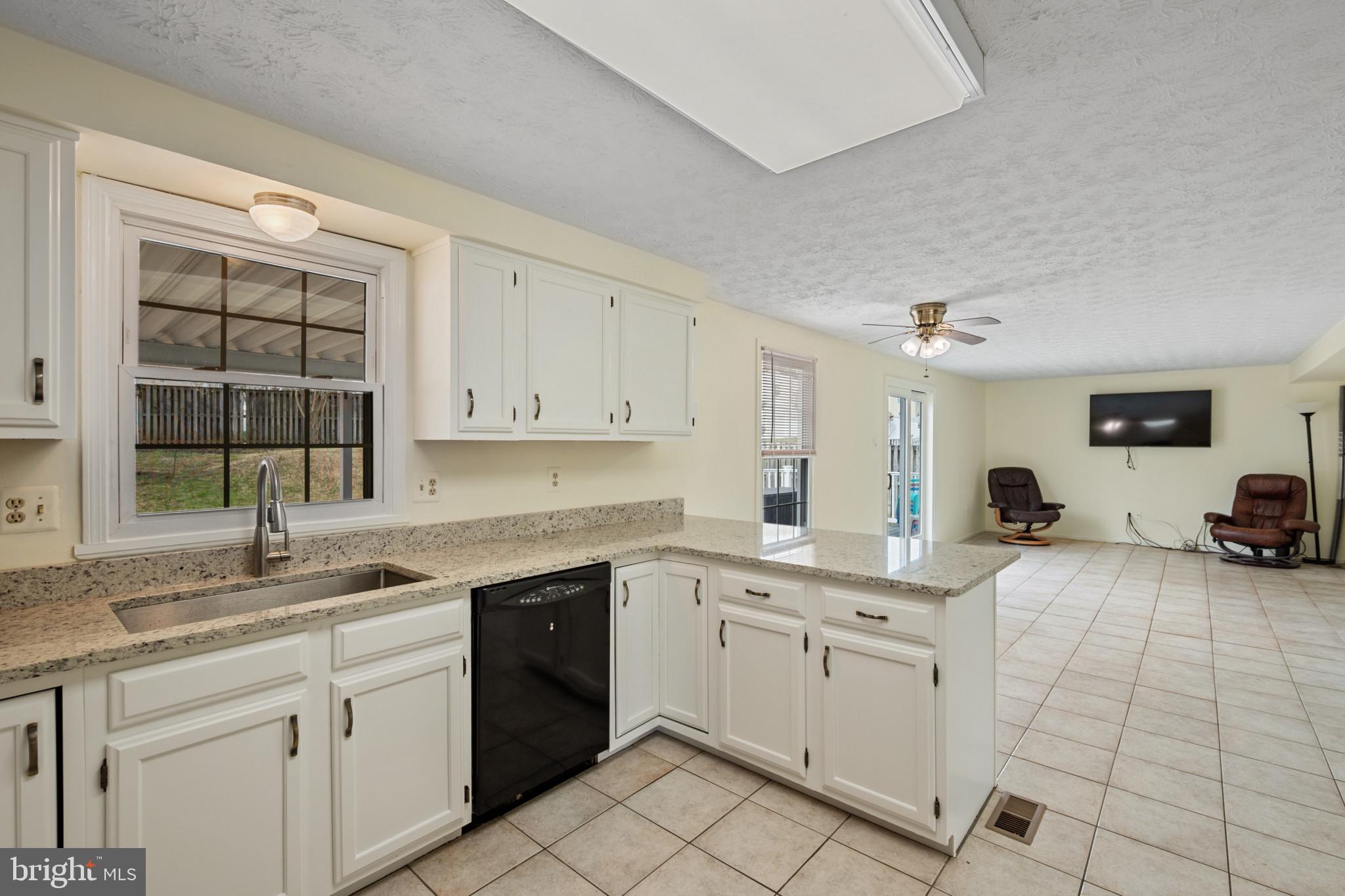 GLENN DALE ESTATES - Residential