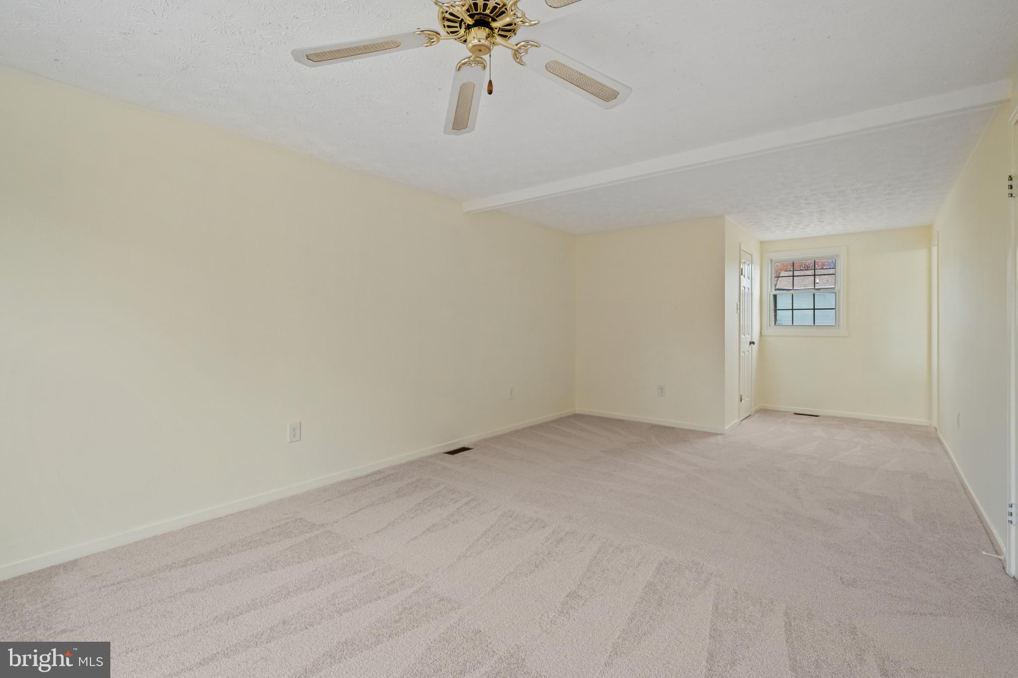 GLENN DALE ESTATES - Residential