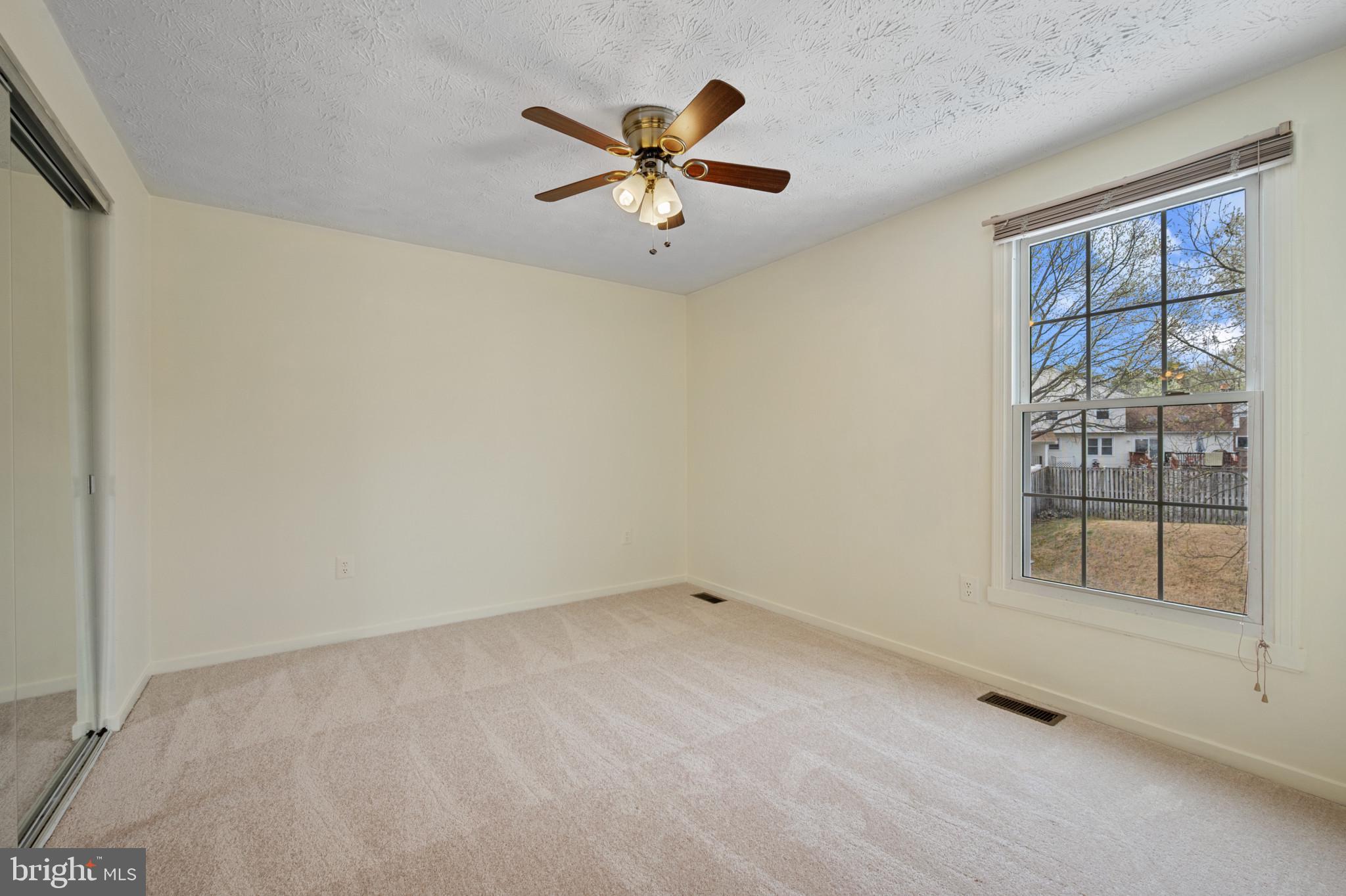 GLENN DALE ESTATES - Residential