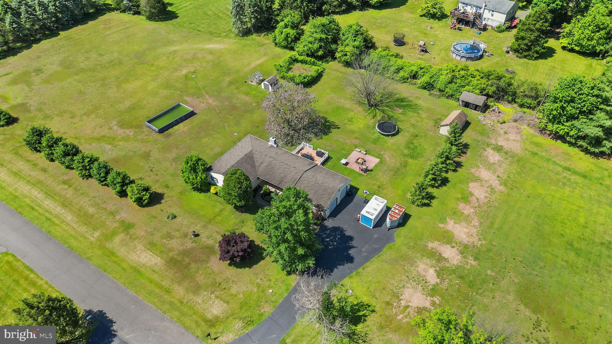 EVERBREEZE PLATEAU - Residential