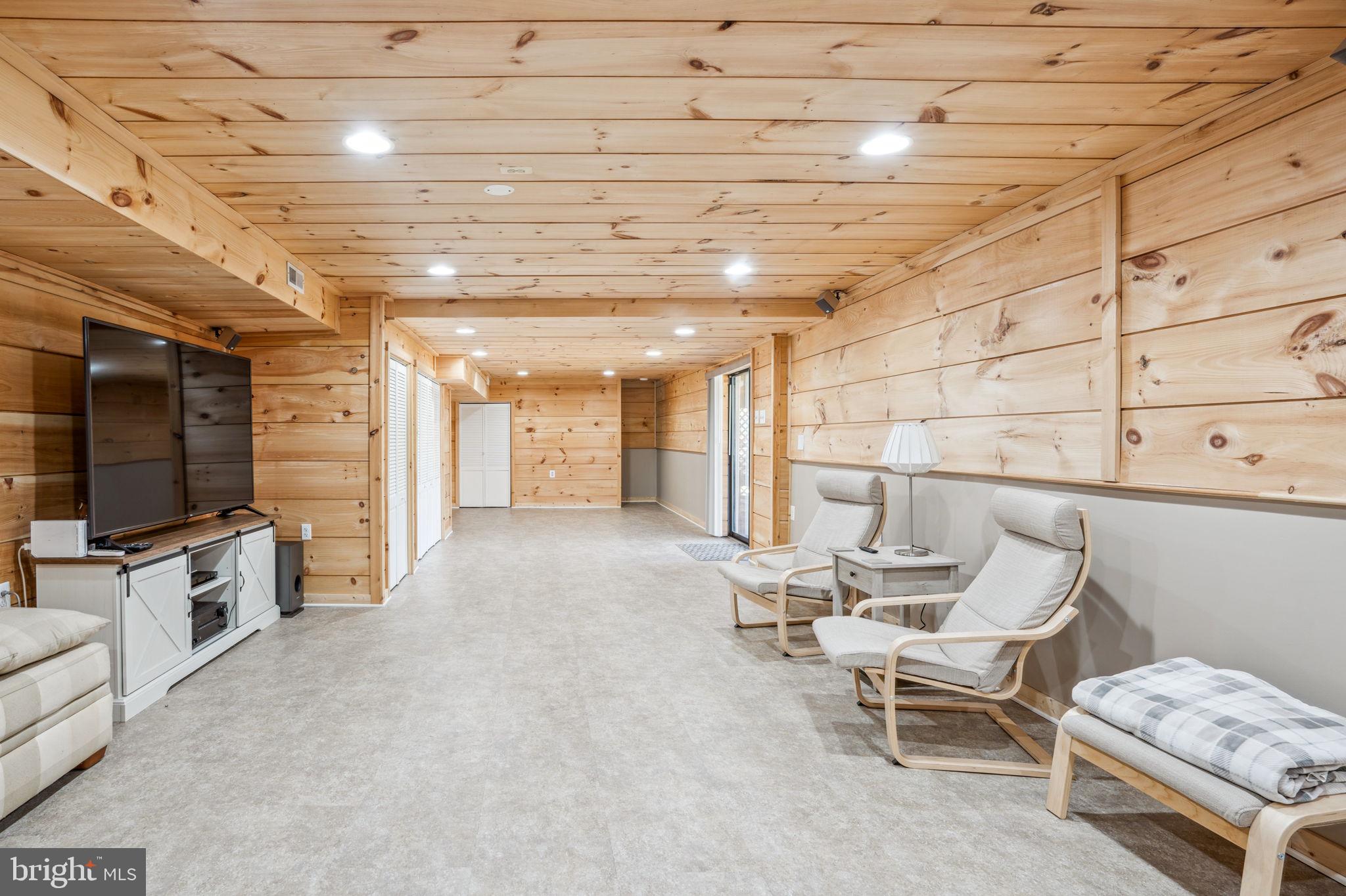 HERITAGE HARBOUR - Residential