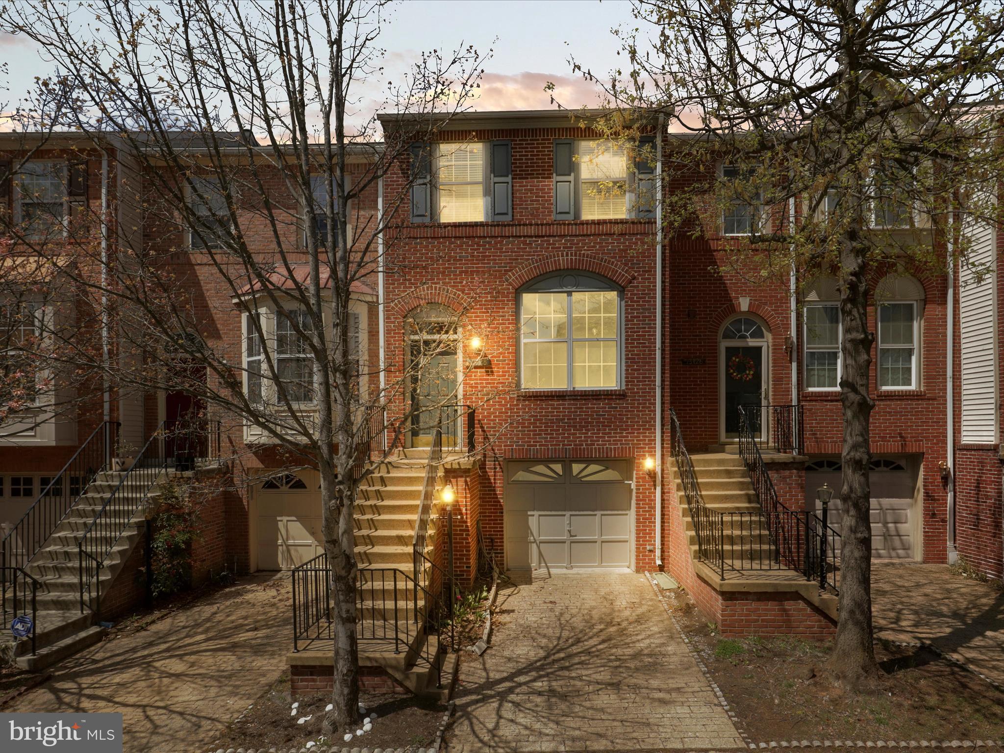 MCNAIR FARMS LANDBAY 11 - Residential