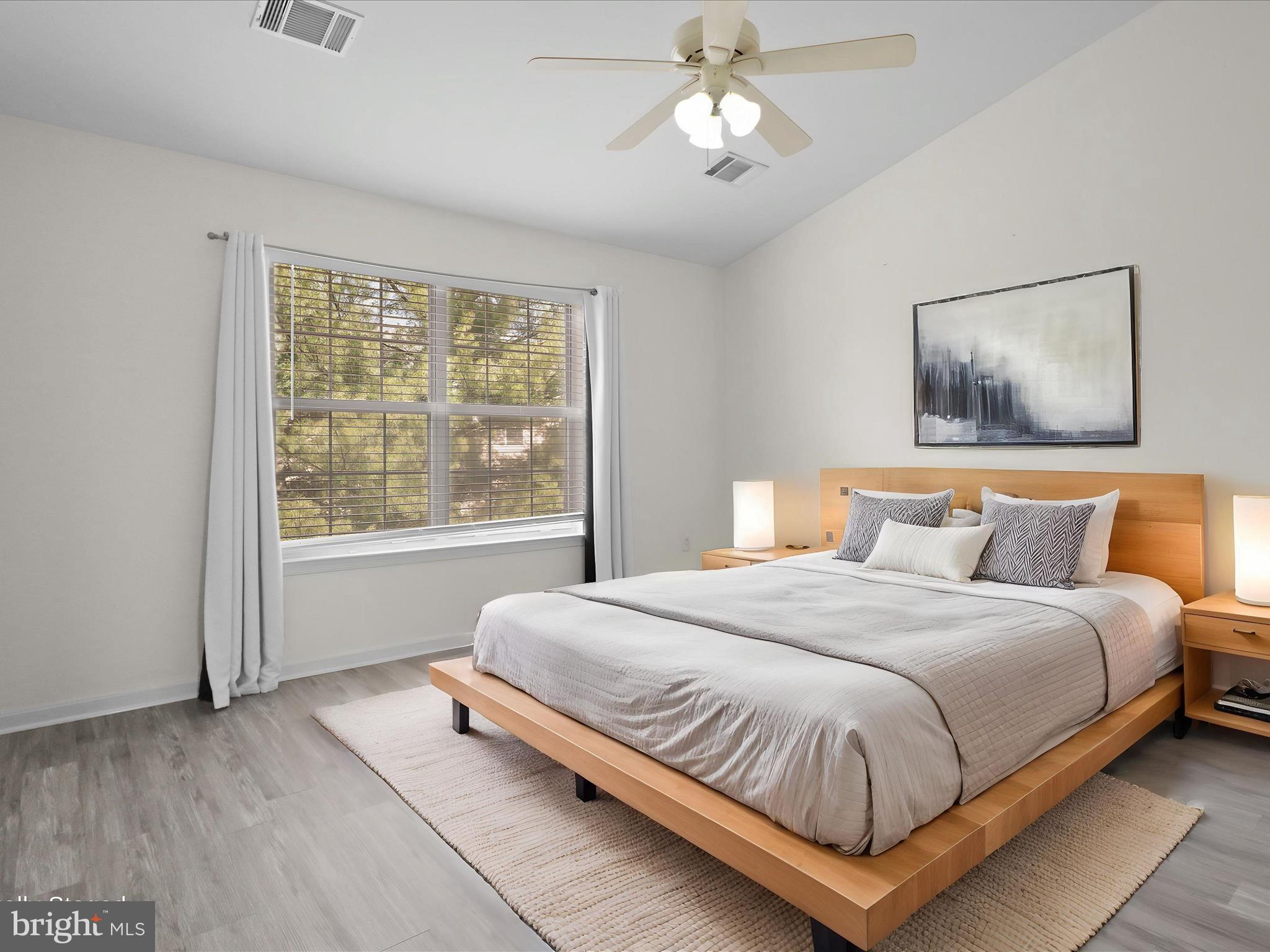 MCNAIR FARMS LANDBAY 11 - Residential