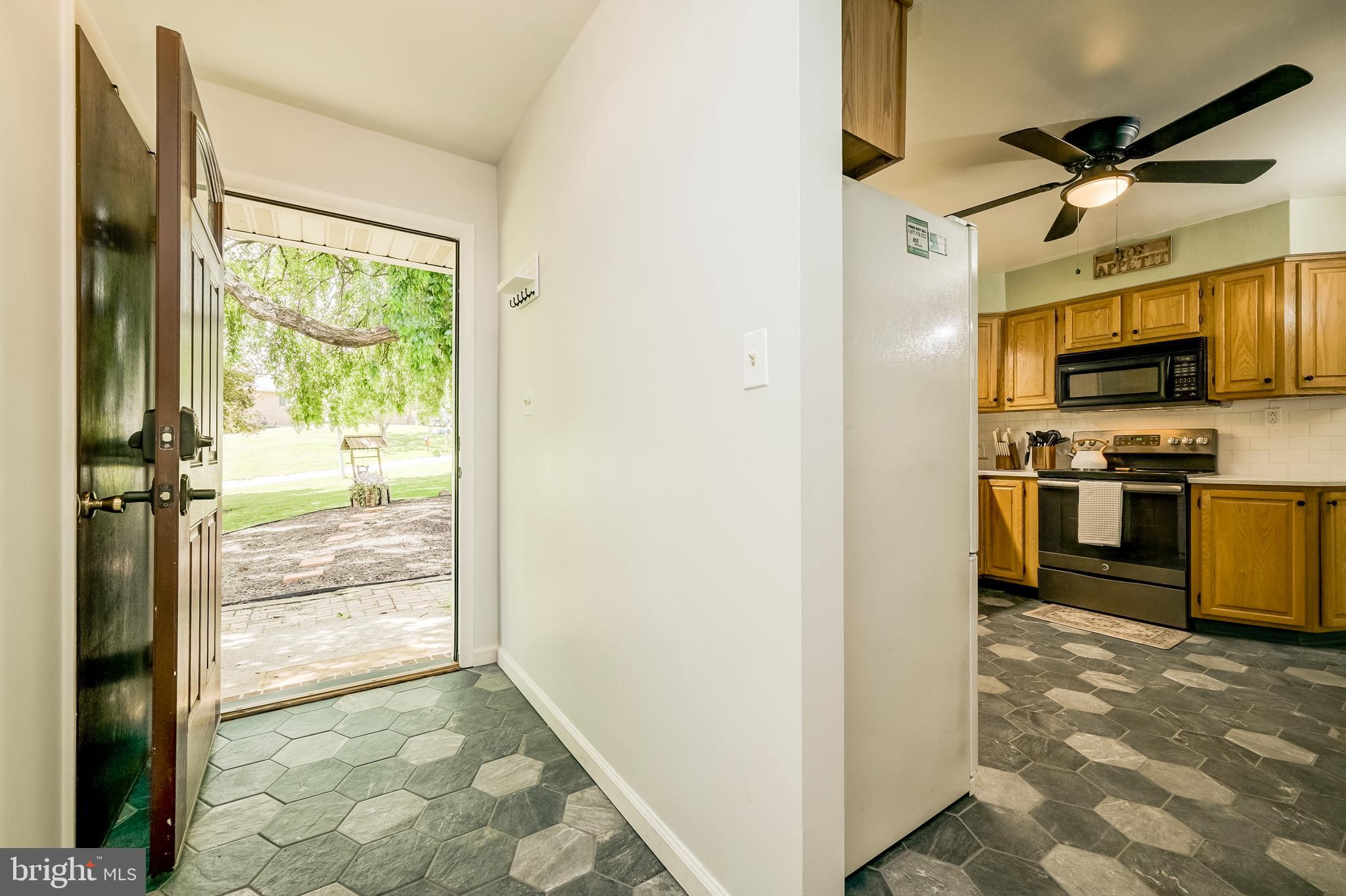 118 TAFT TERRACE