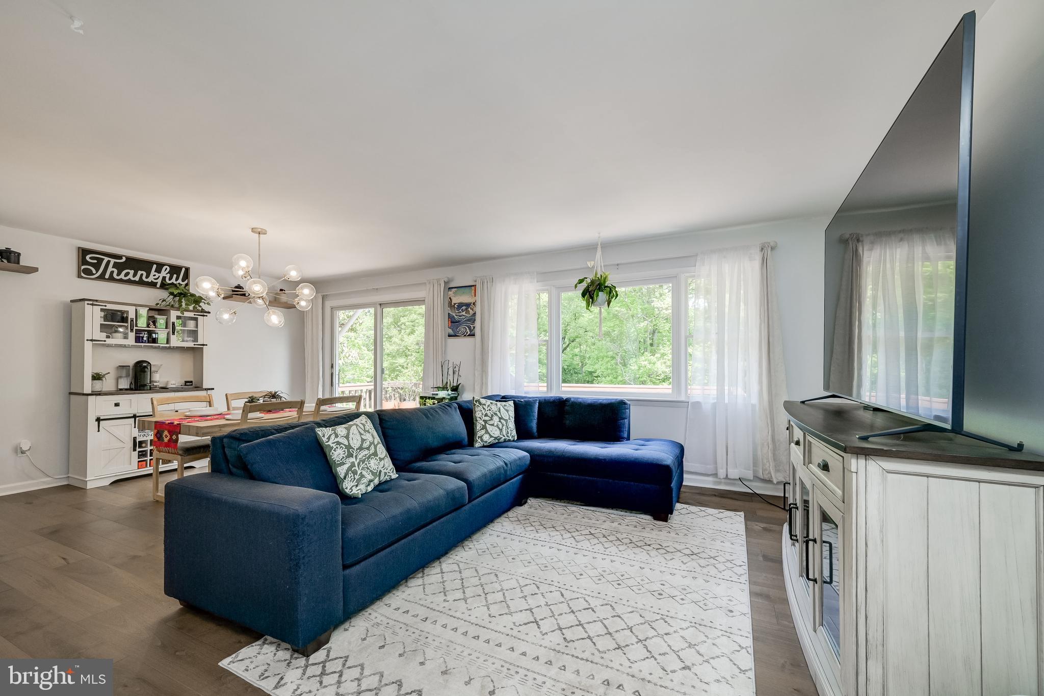 118 TAFT TERRACE