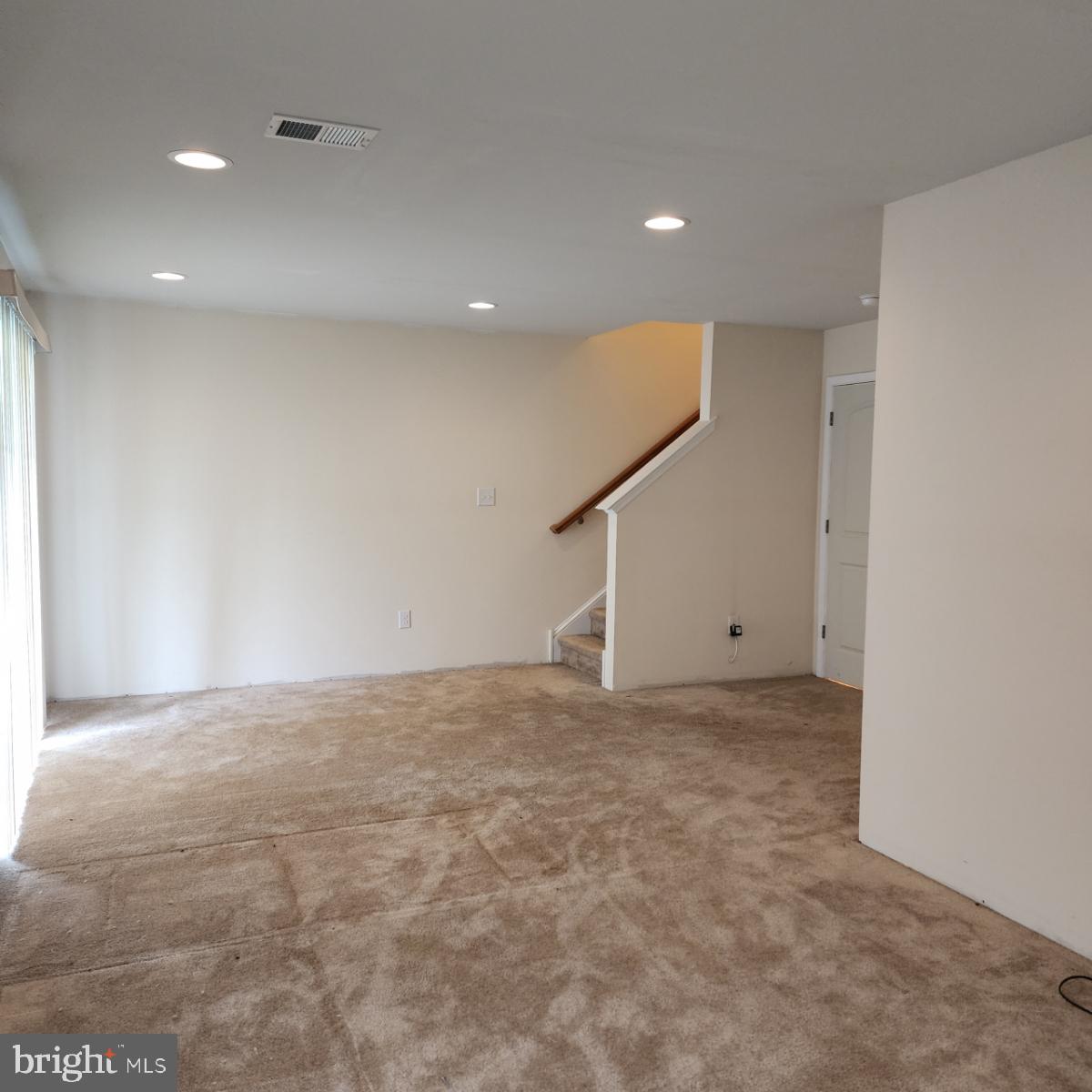 RIVERCREST - Residential Lease