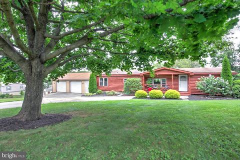 Photo of 607 Buchland Road, NARVON, PA 17555 (MLS # PALA2077254)