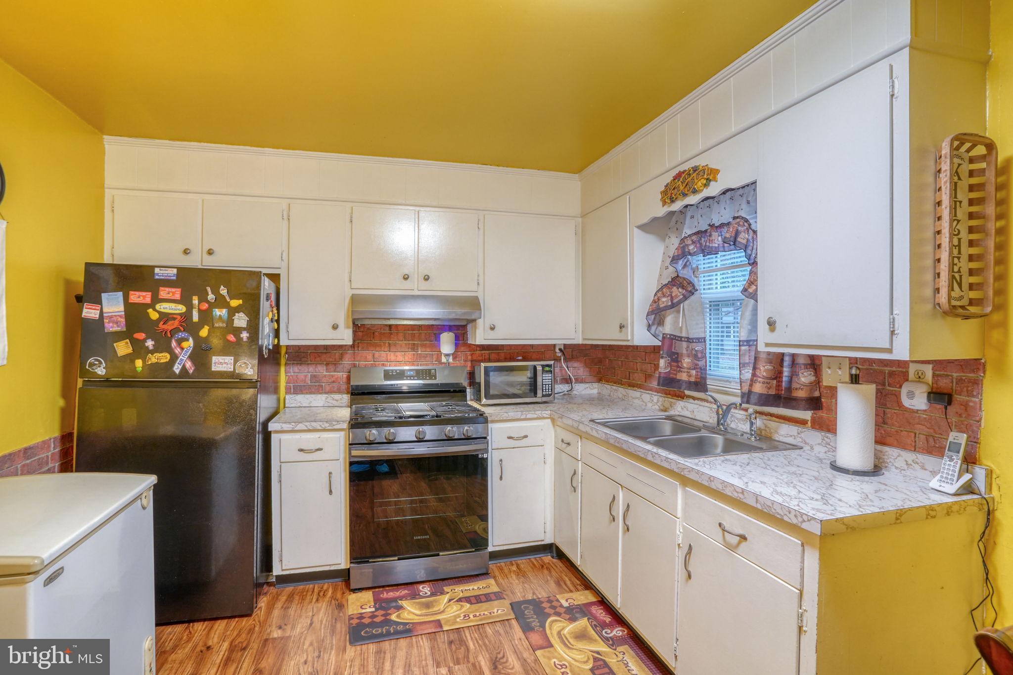 QUAKER ESTATES - Residential