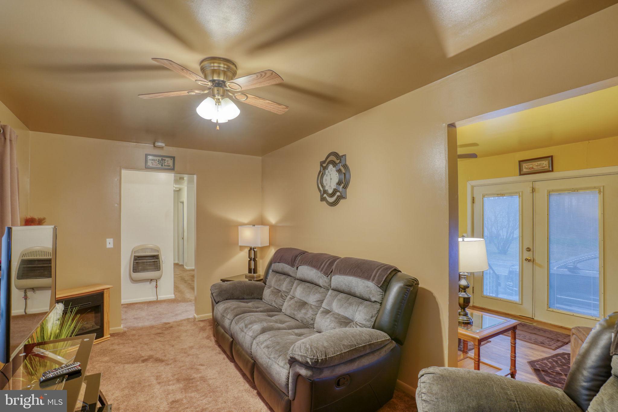 QUAKER ESTATES - Residential