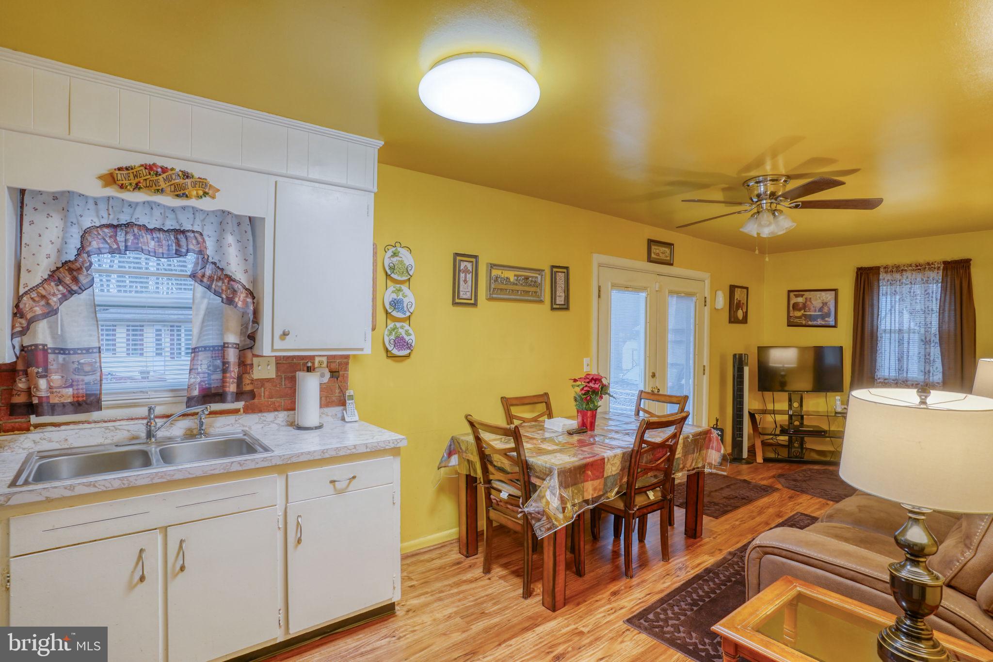 QUAKER ESTATES - Residential