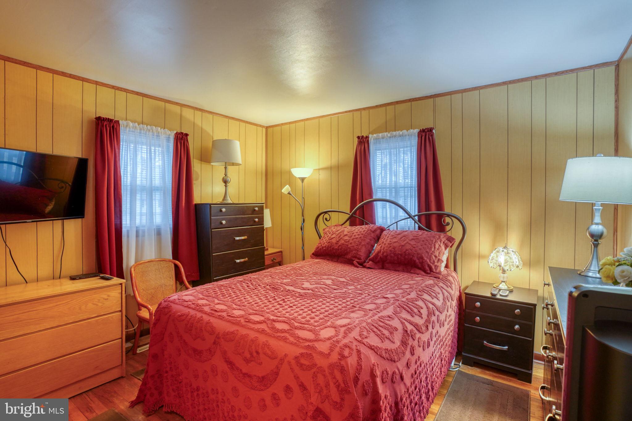 QUAKER ESTATES - Residential