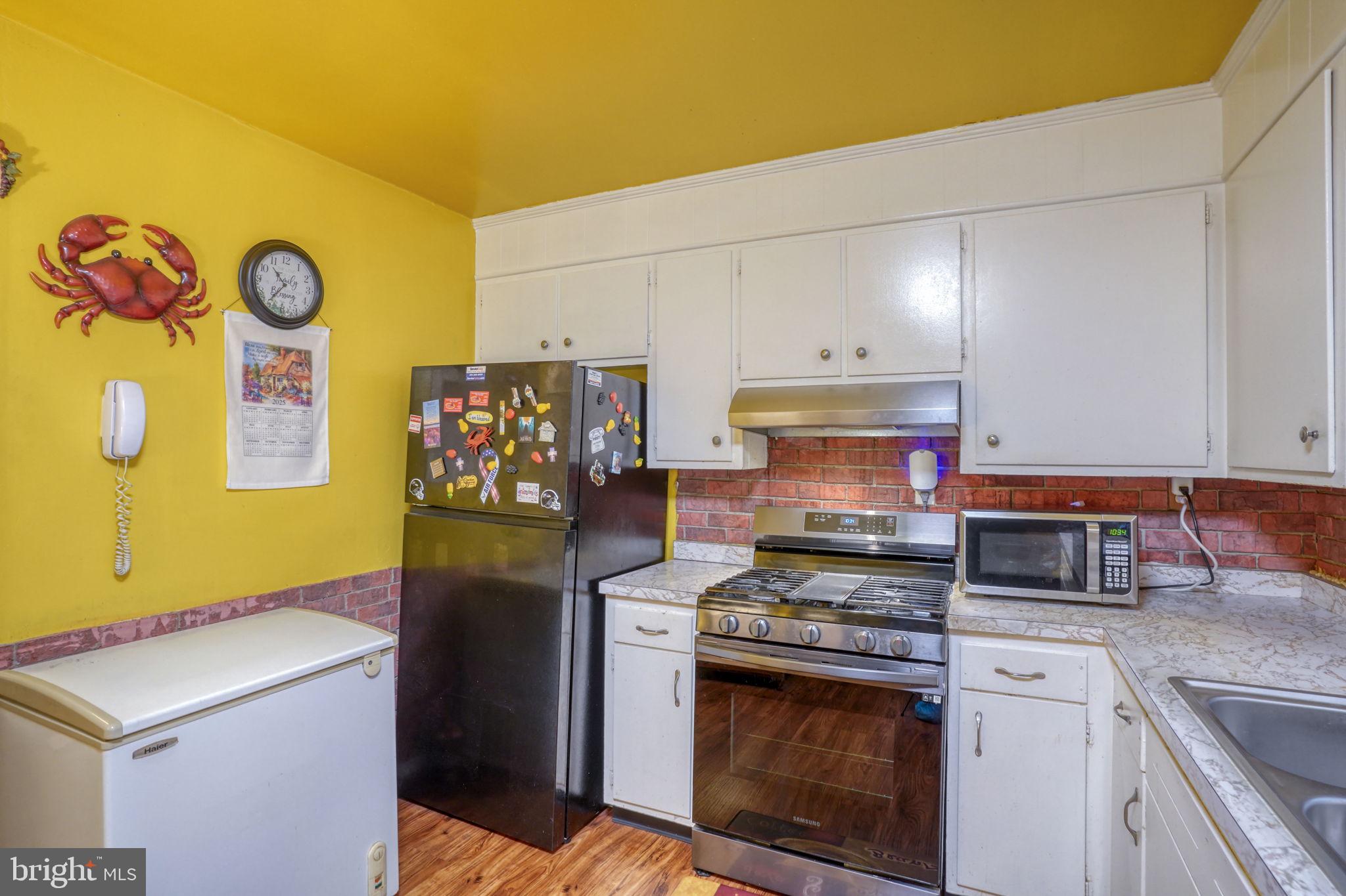 QUAKER ESTATES - Residential