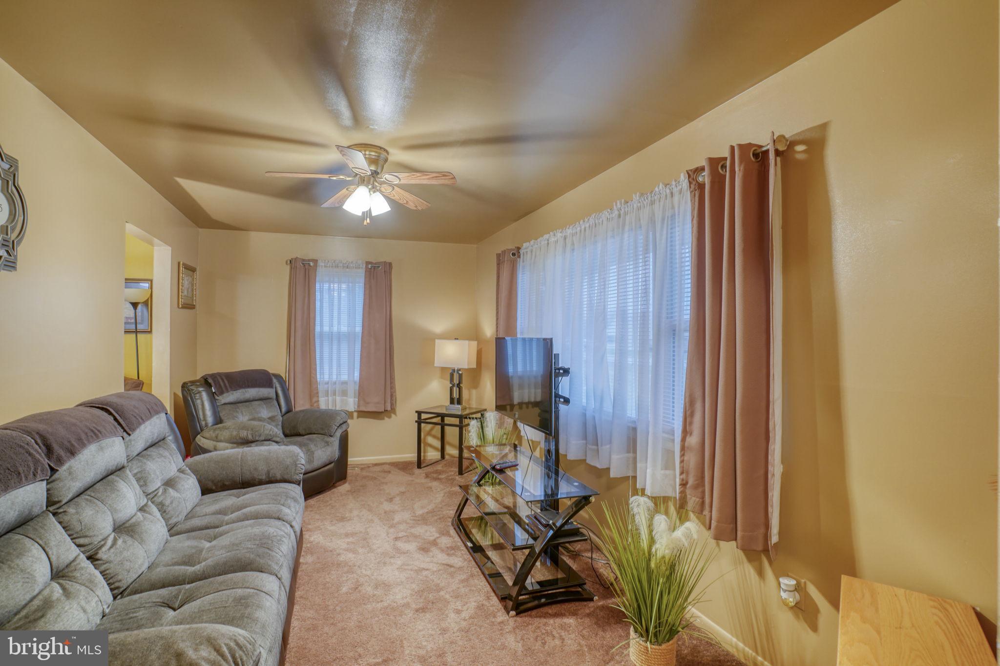 QUAKER ESTATES - Residential