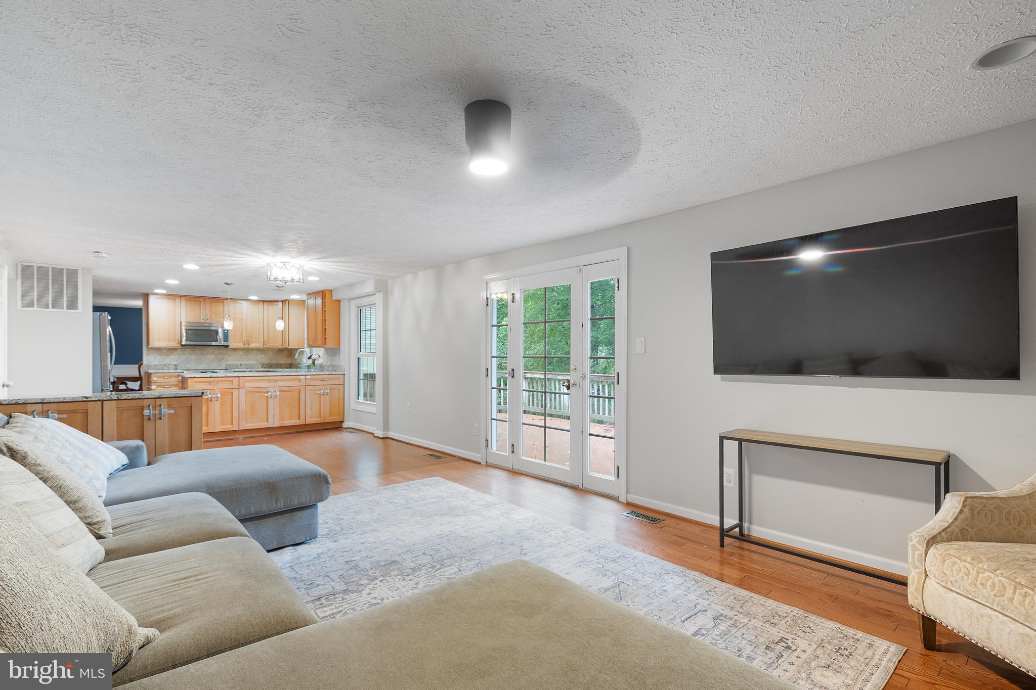 BURKE CENTRE - Residential