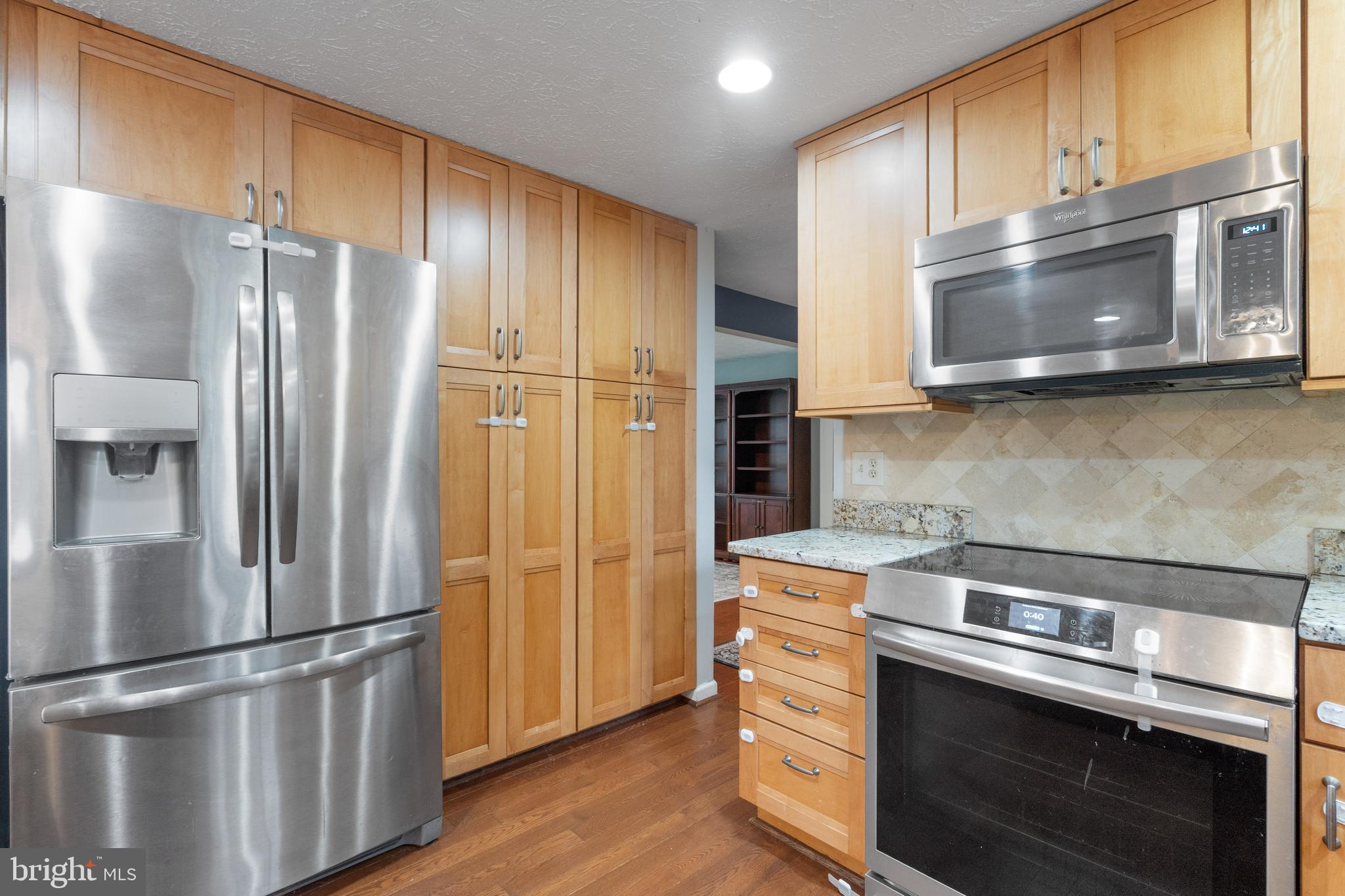 BURKE CENTRE - Residential