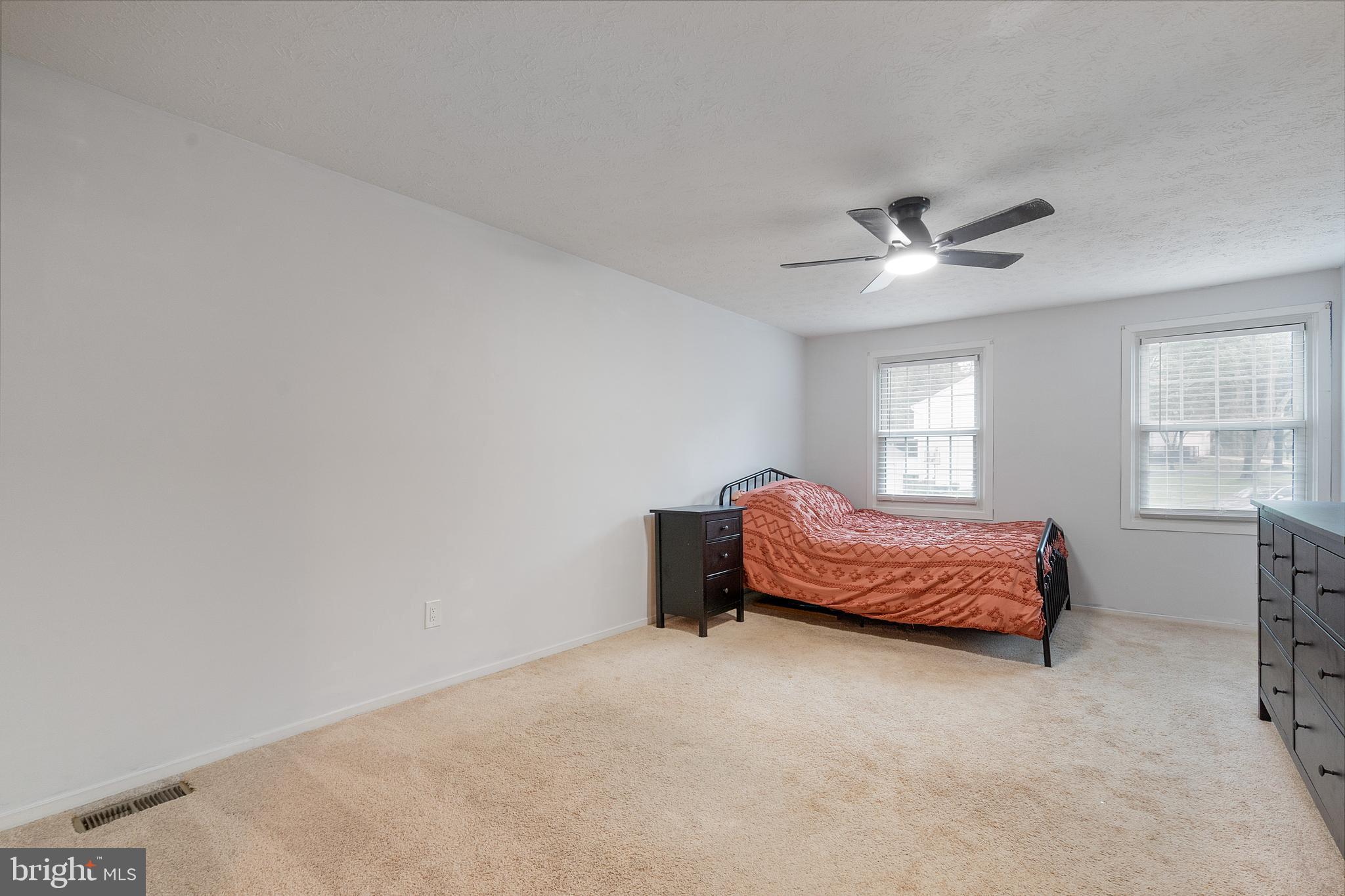 BURKE CENTRE - Residential