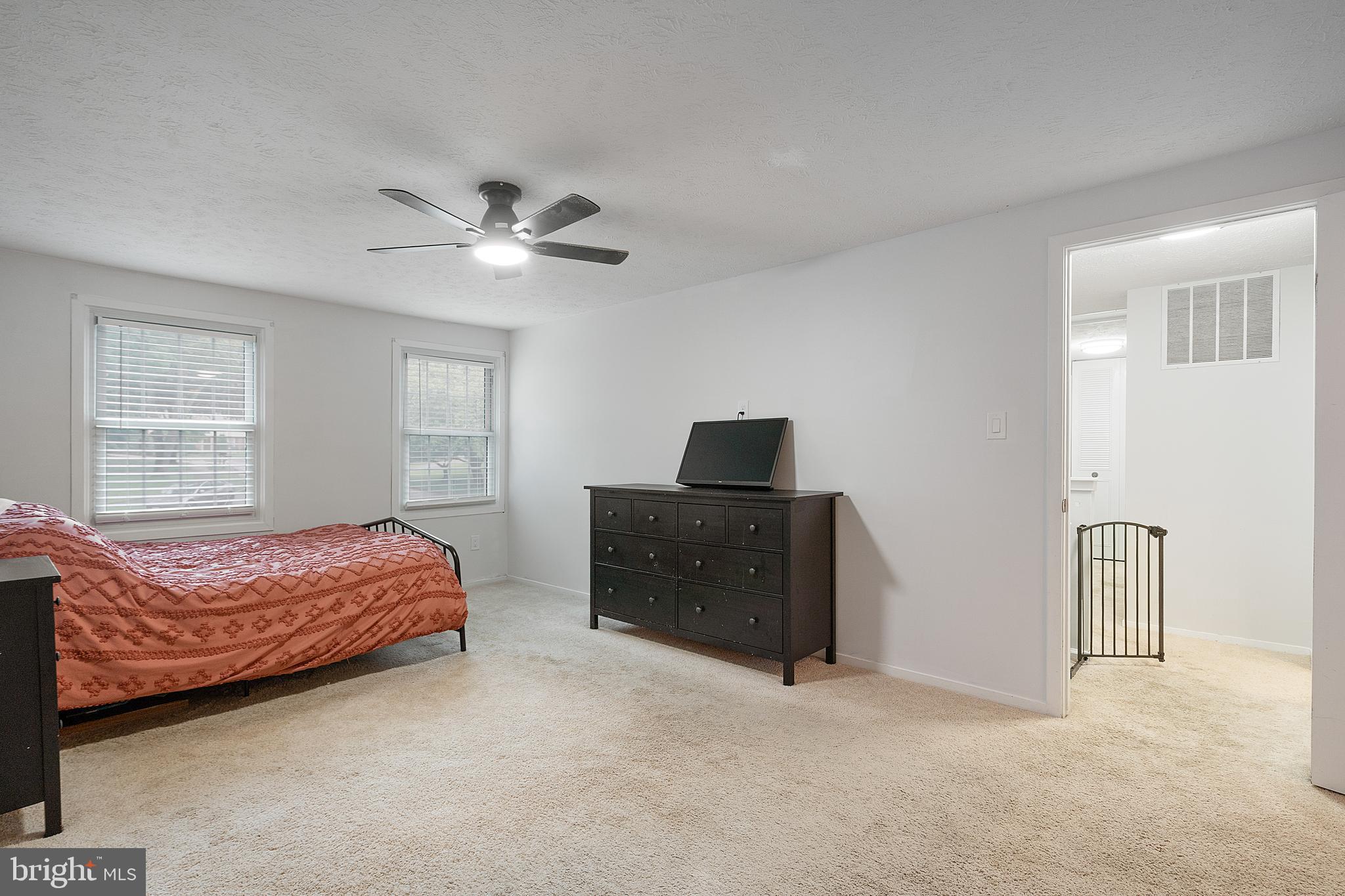 BURKE CENTRE - Residential