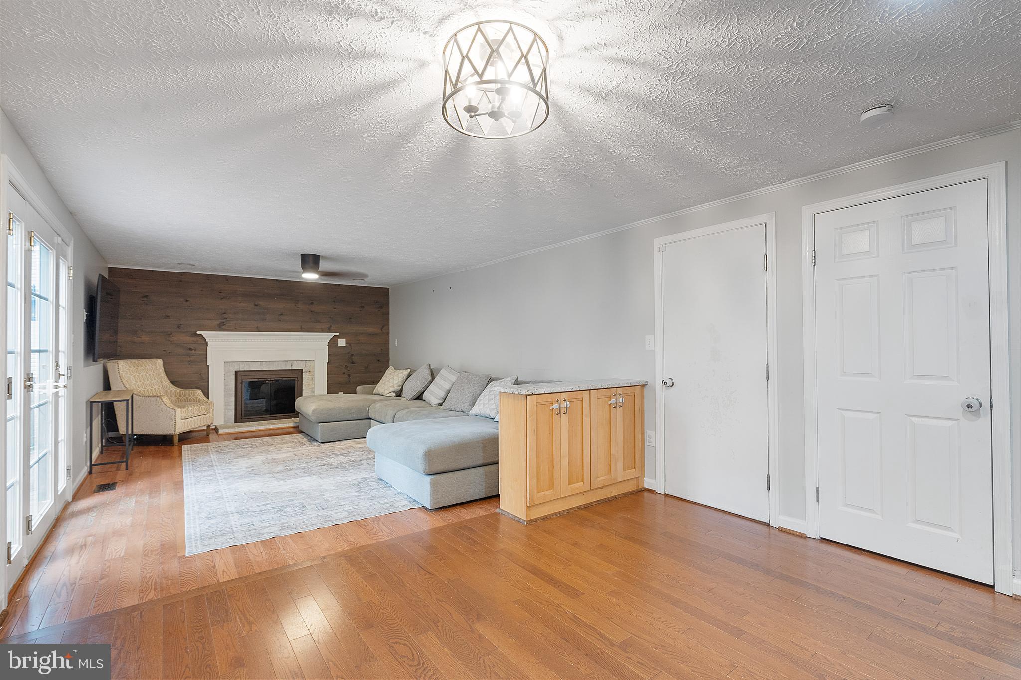 BURKE CENTRE - Residential