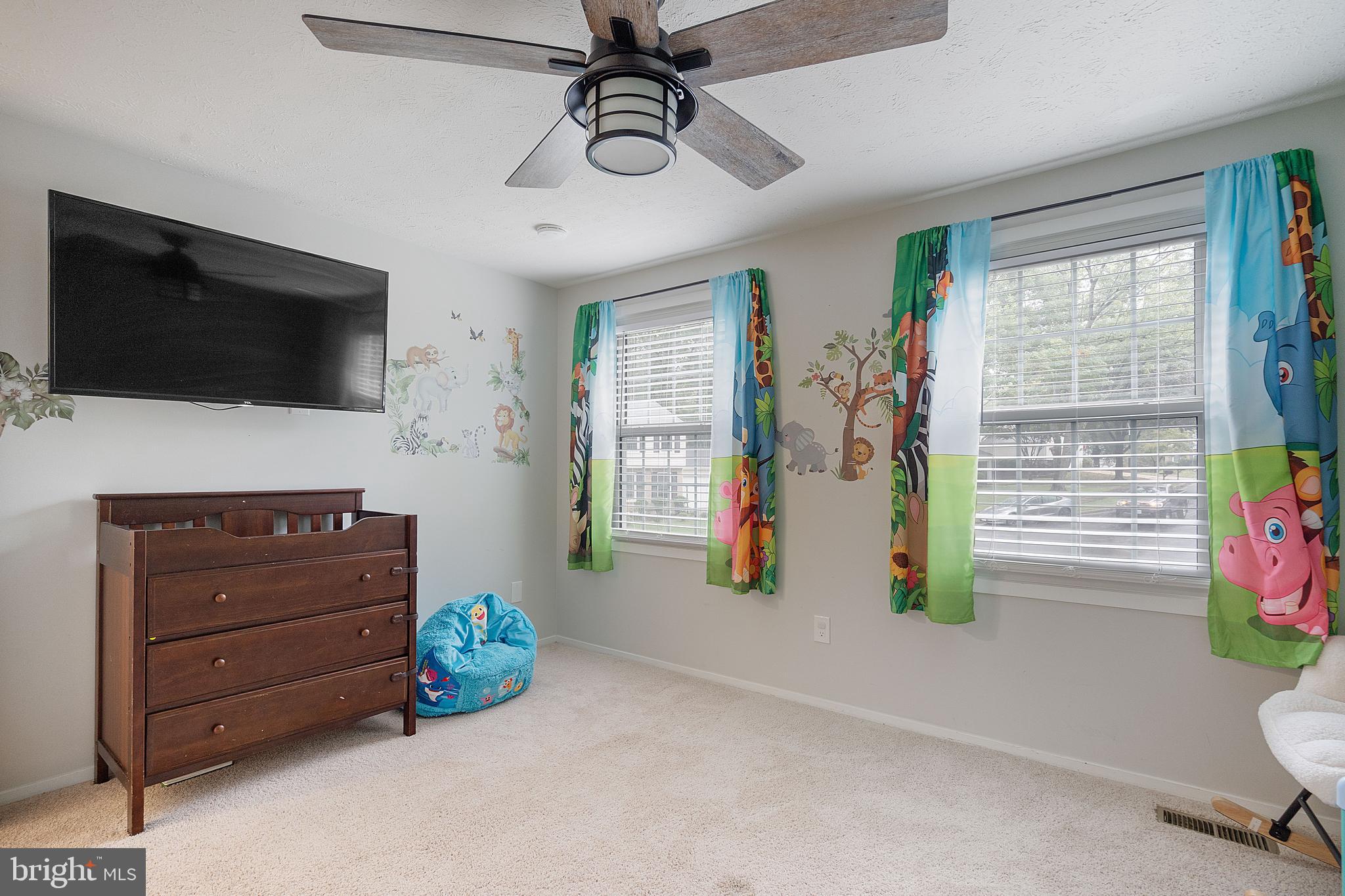 BURKE CENTRE - Residential