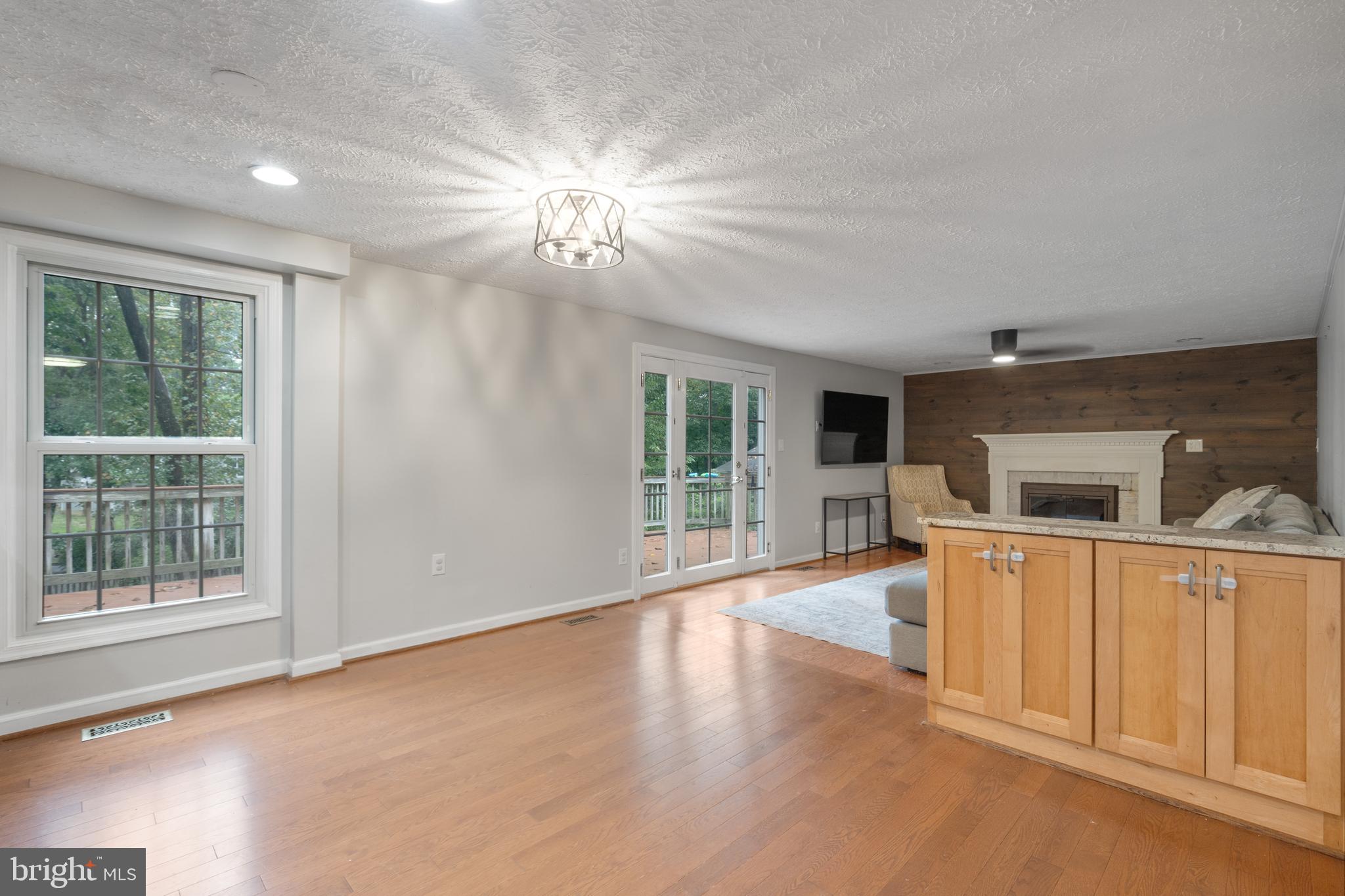 BURKE CENTRE - Residential