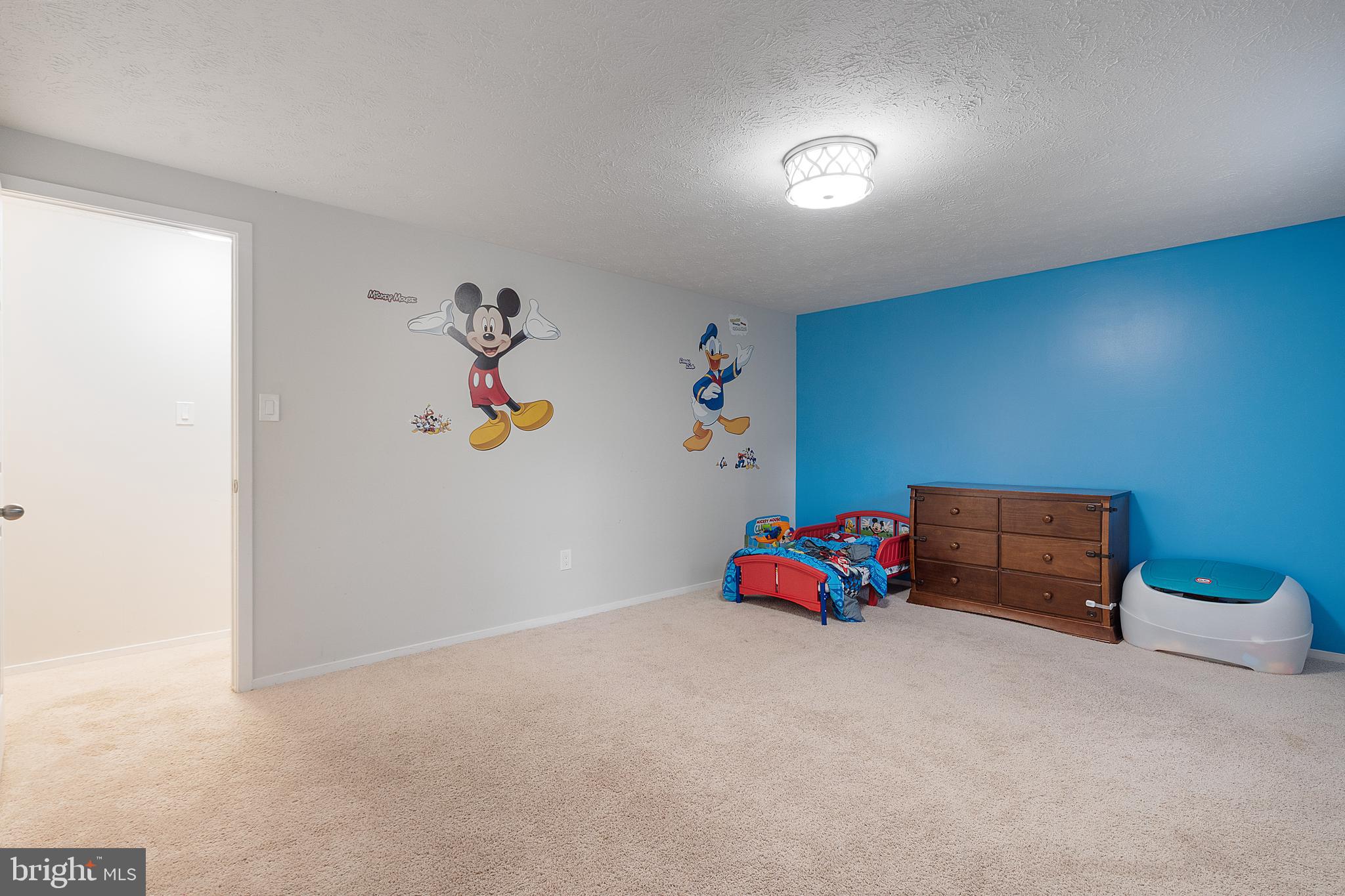 BURKE CENTRE - Residential