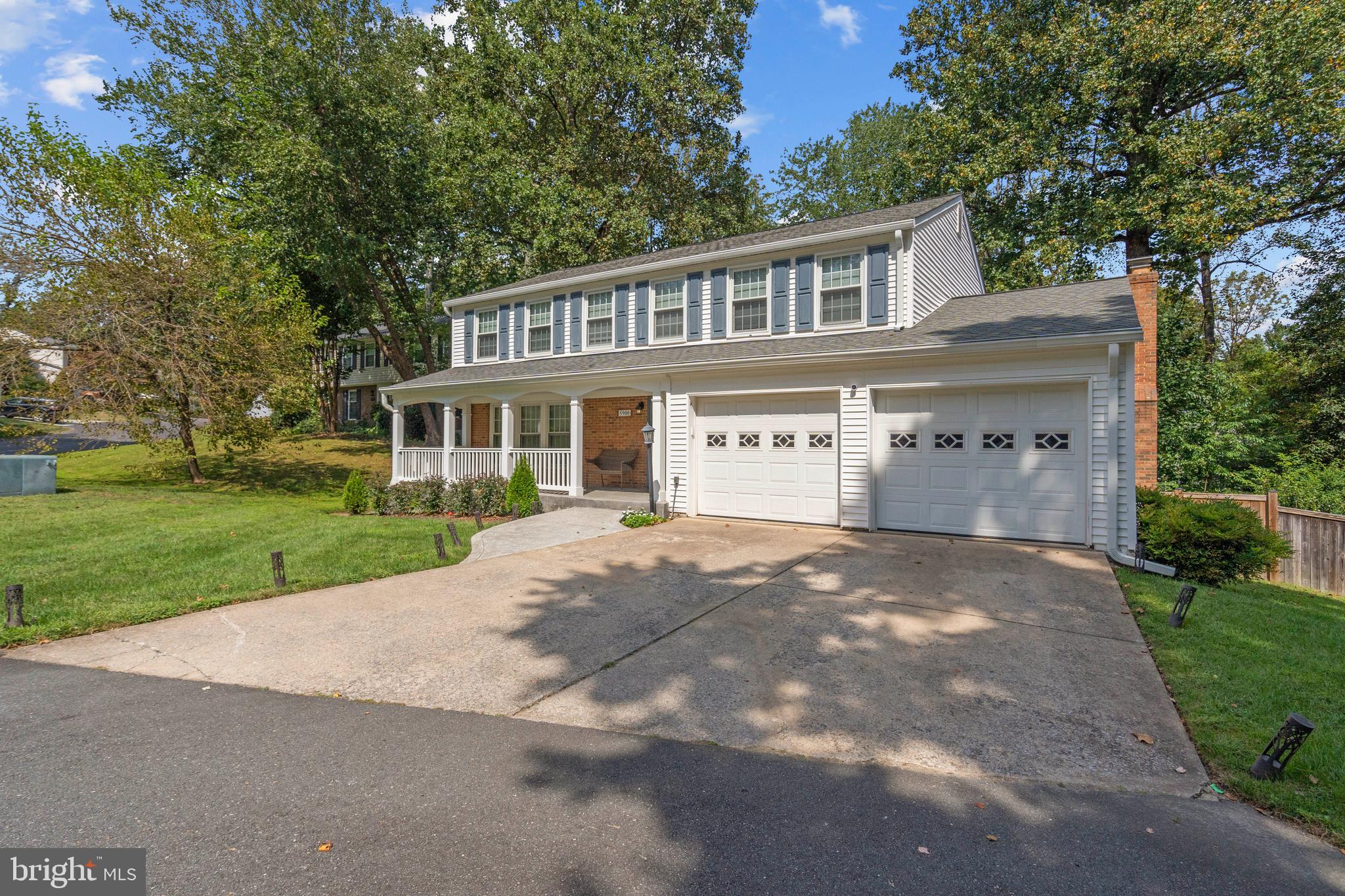 BURKE CENTRE - Residential