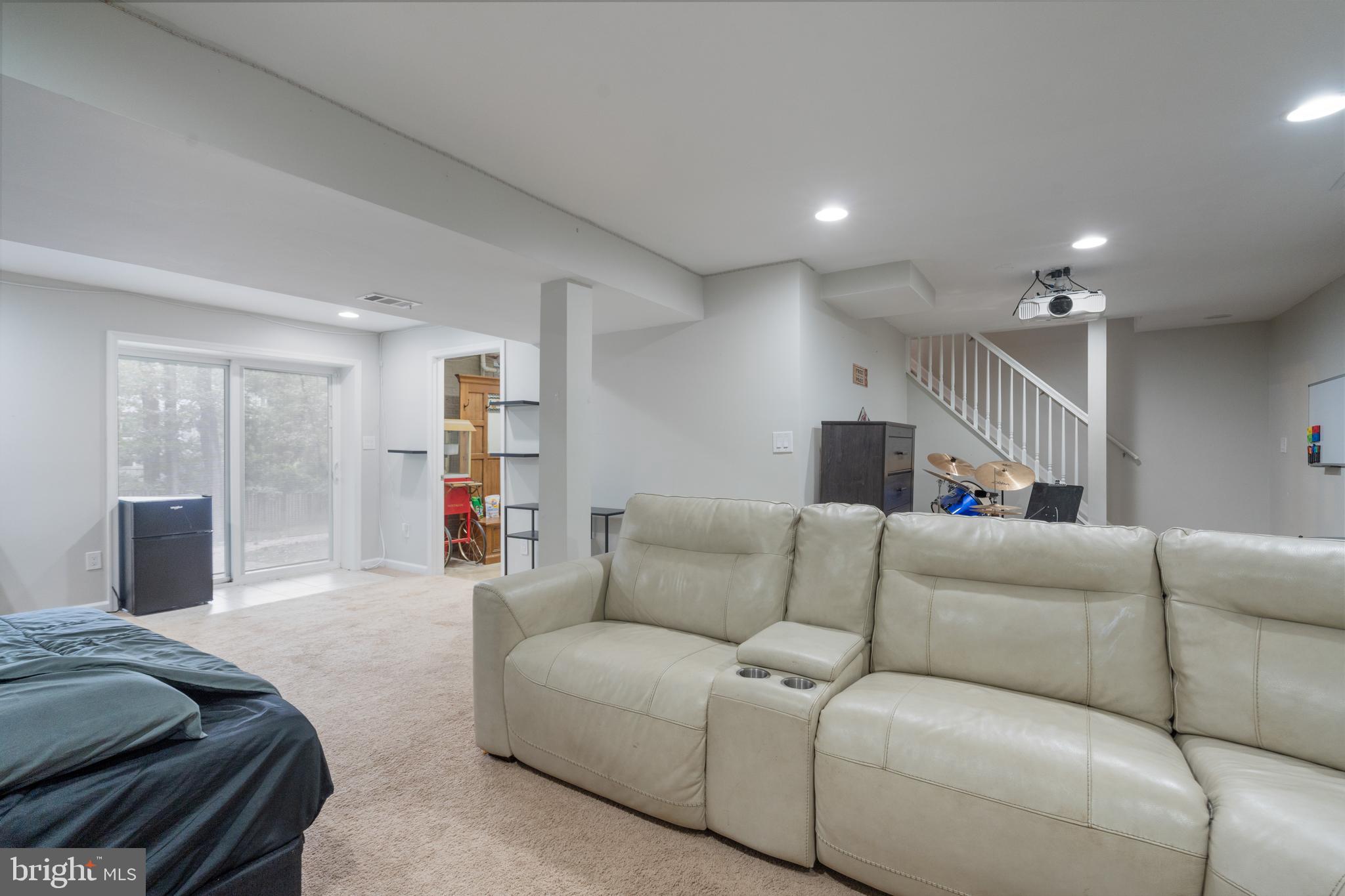 BURKE CENTRE - Residential