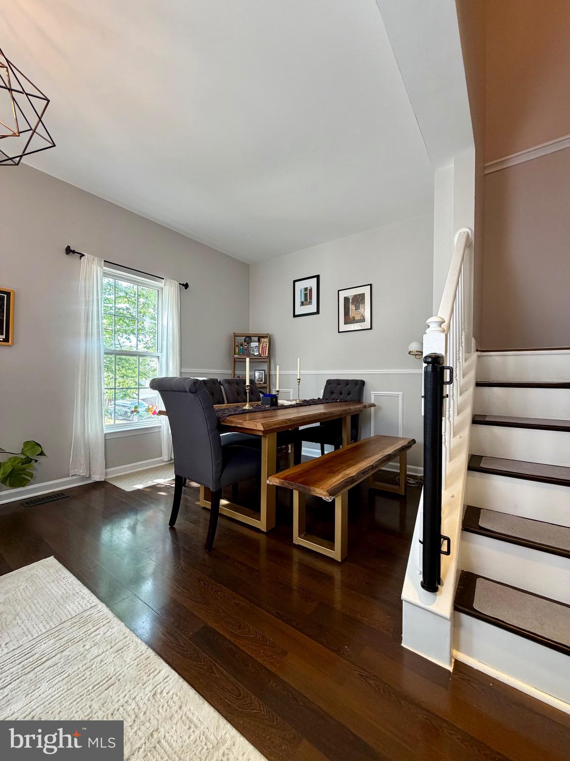 SOMERSET - Residential