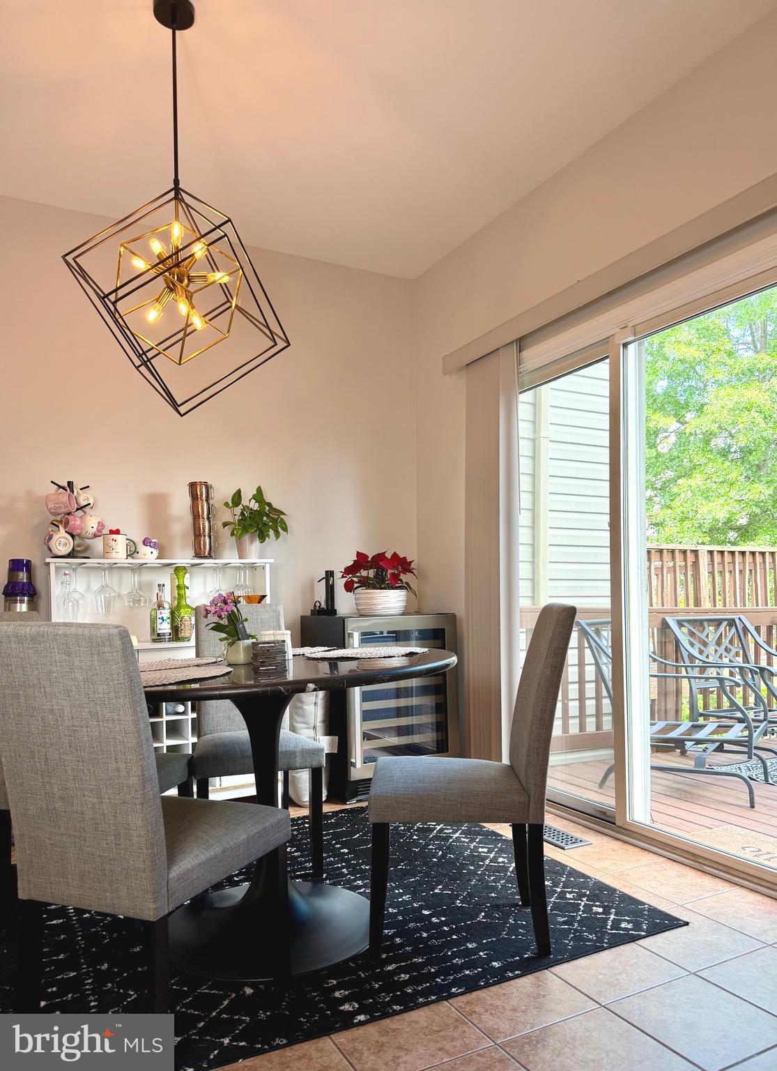 SOMERSET - Residential