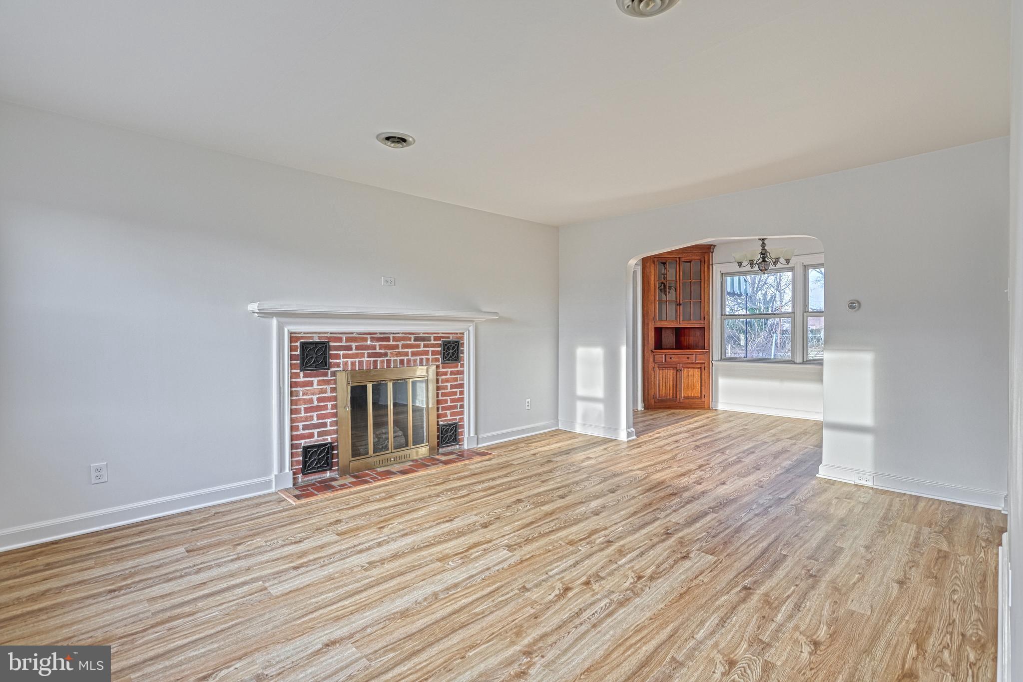 SPRINGETTSBURY - Residential