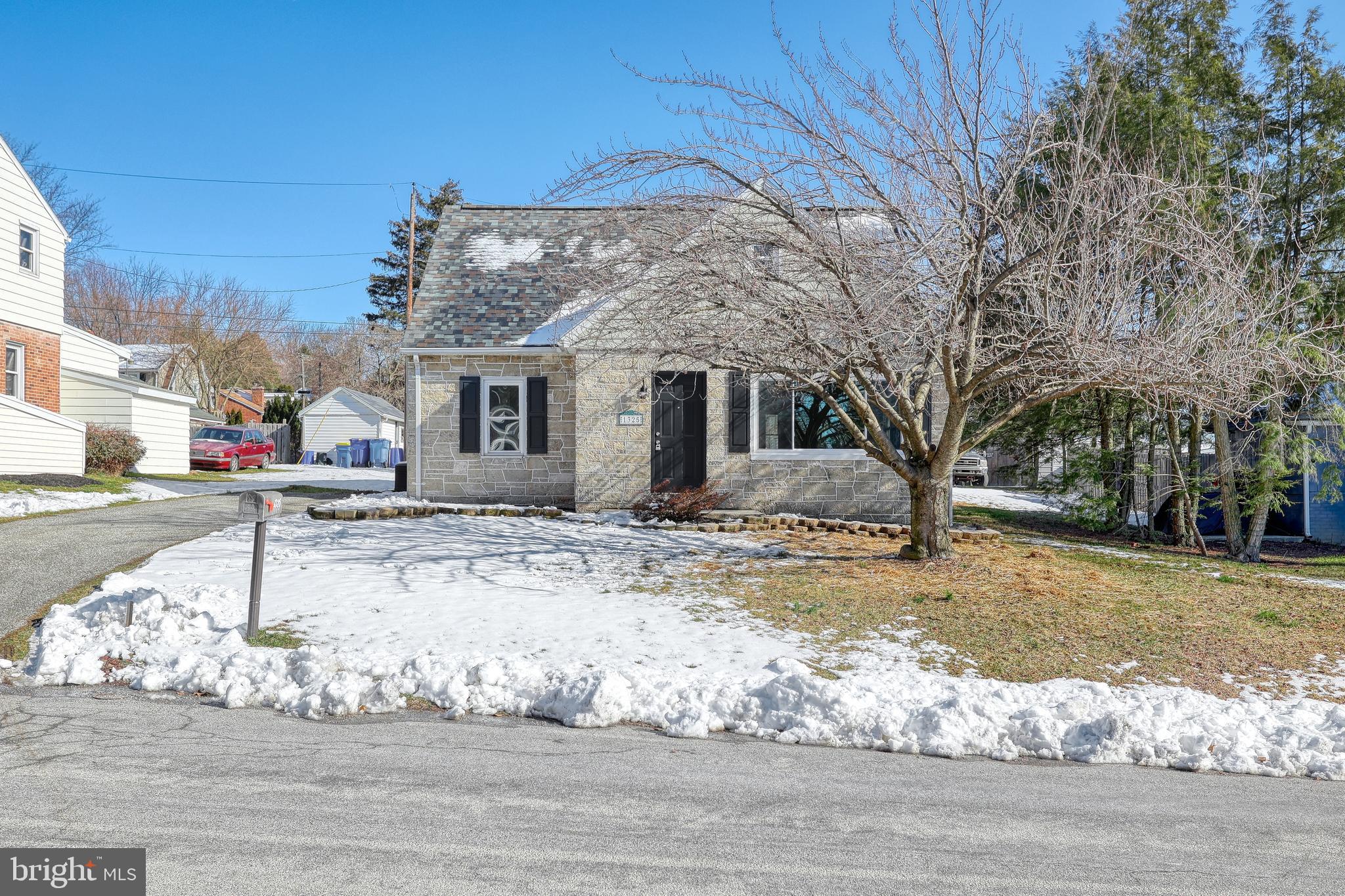 SPRINGETTSBURY TWP - Residential