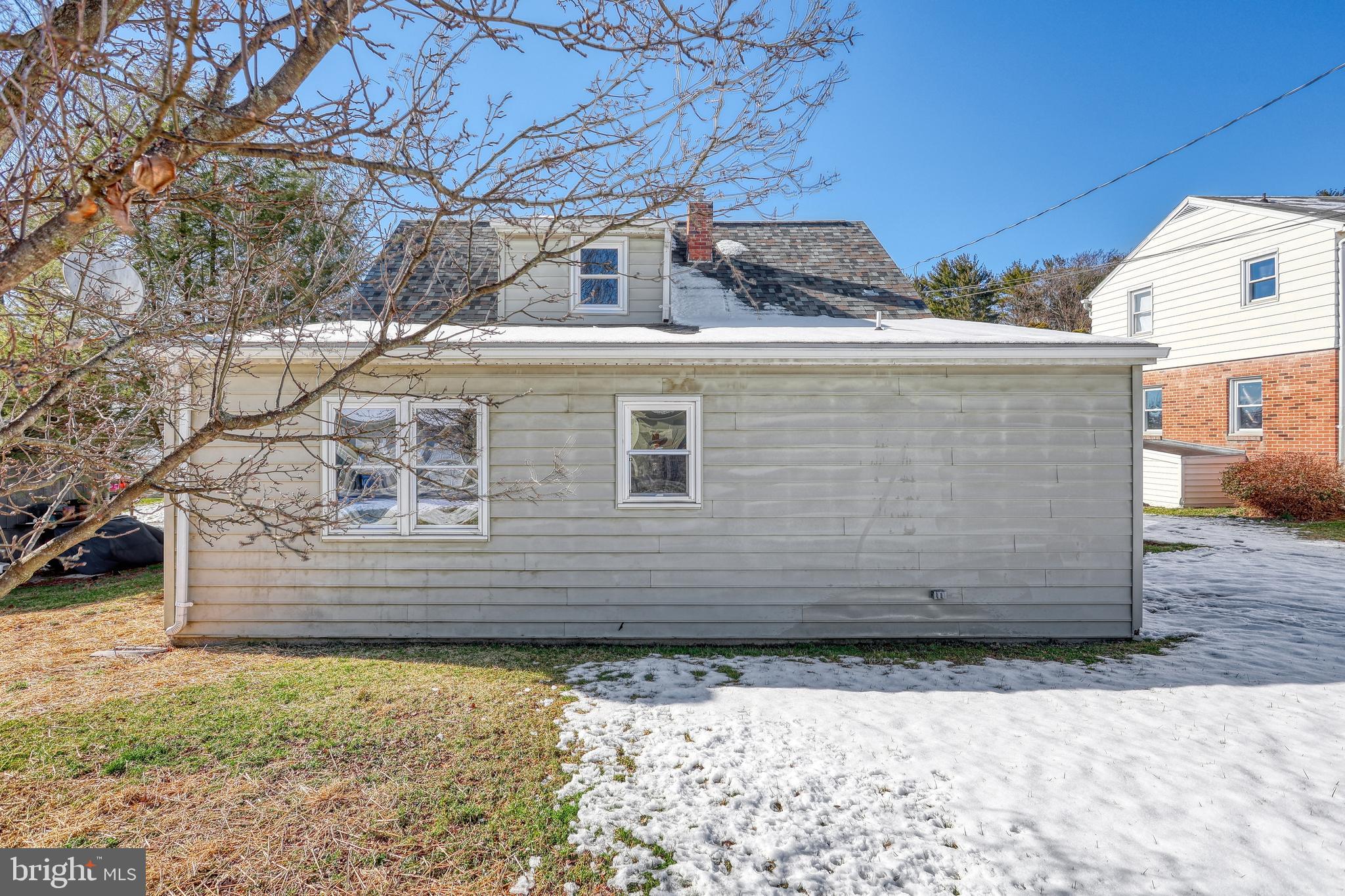 SPRINGETTSBURY TWP - Residential