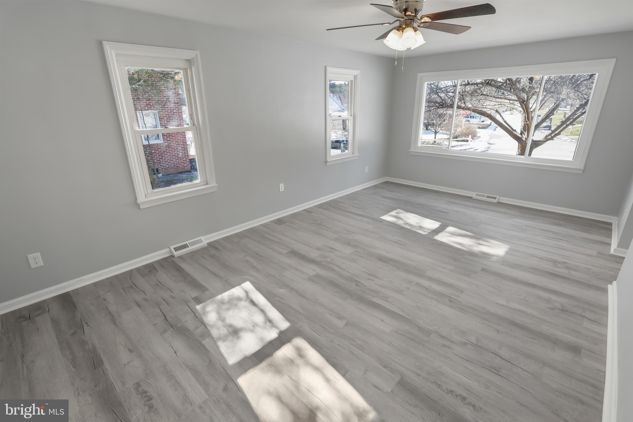 SPRINGETTSBURY TWP - Residential