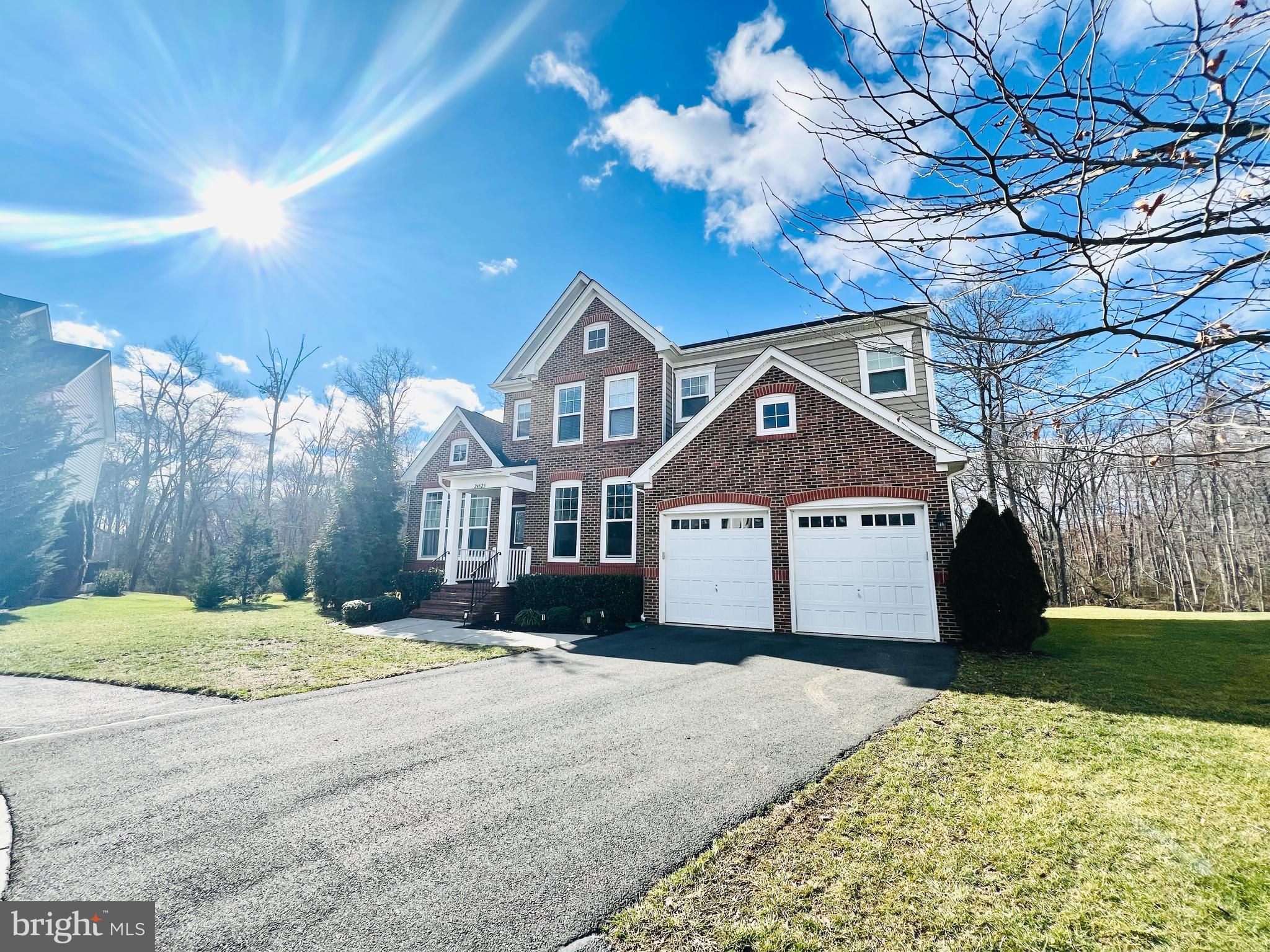 24823 BARRINGTON GROVE COURT