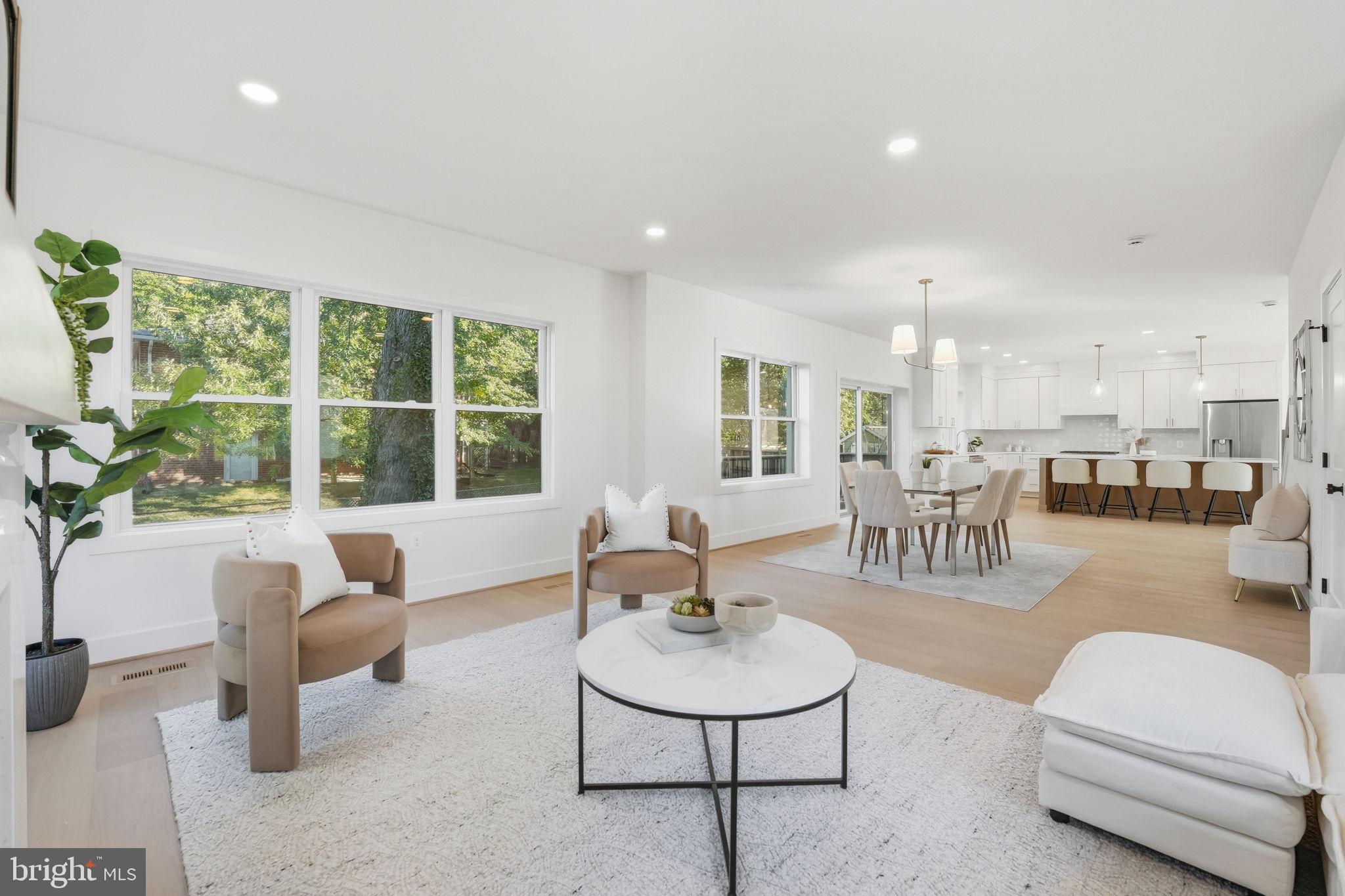 BRANDON VILLAGE - Residential