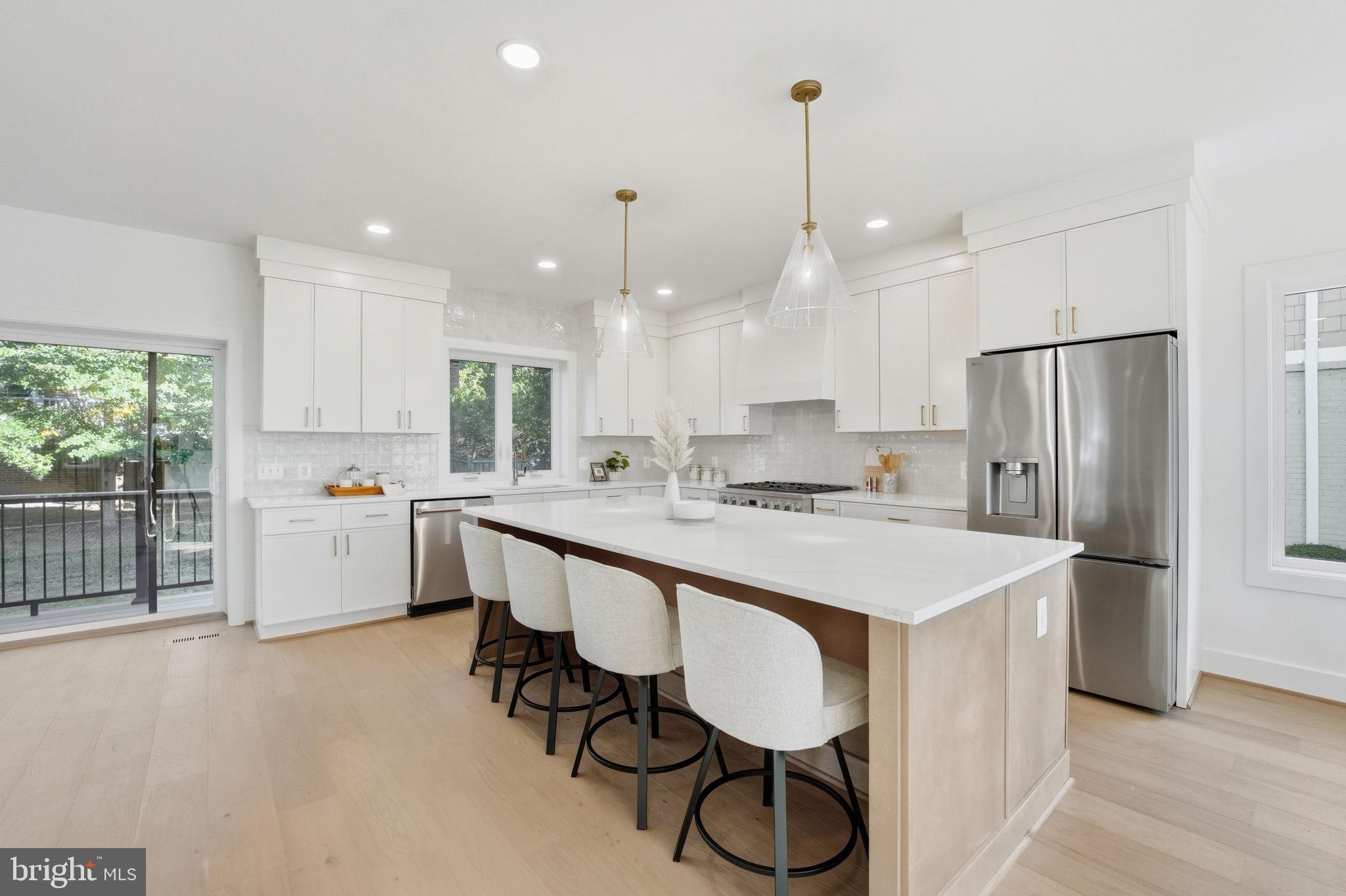 BRANDON VILLAGE - Residential