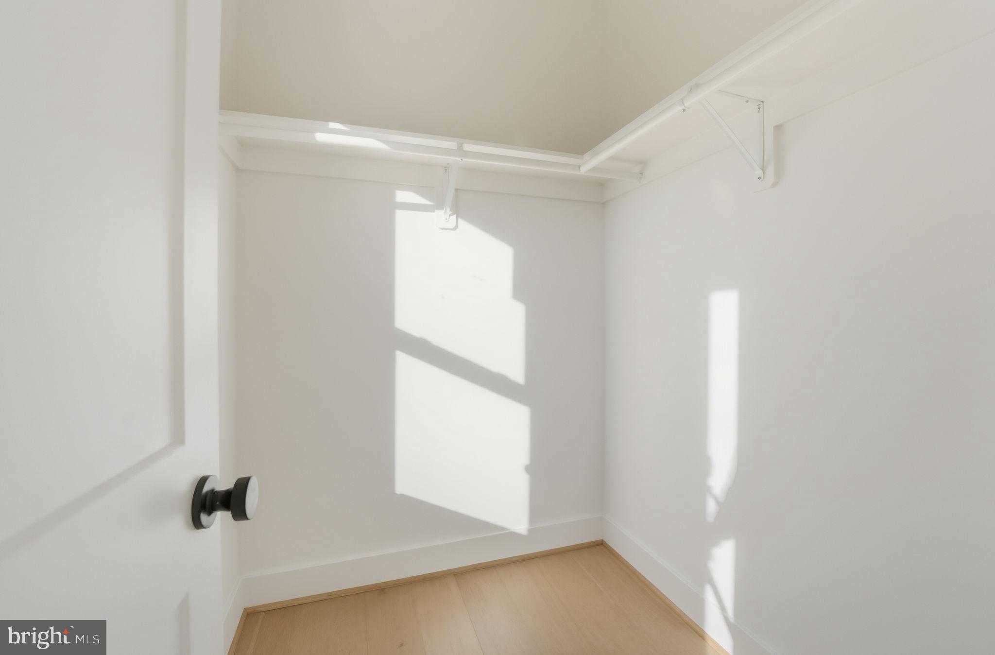 BRANDON VILLAGE - Residential