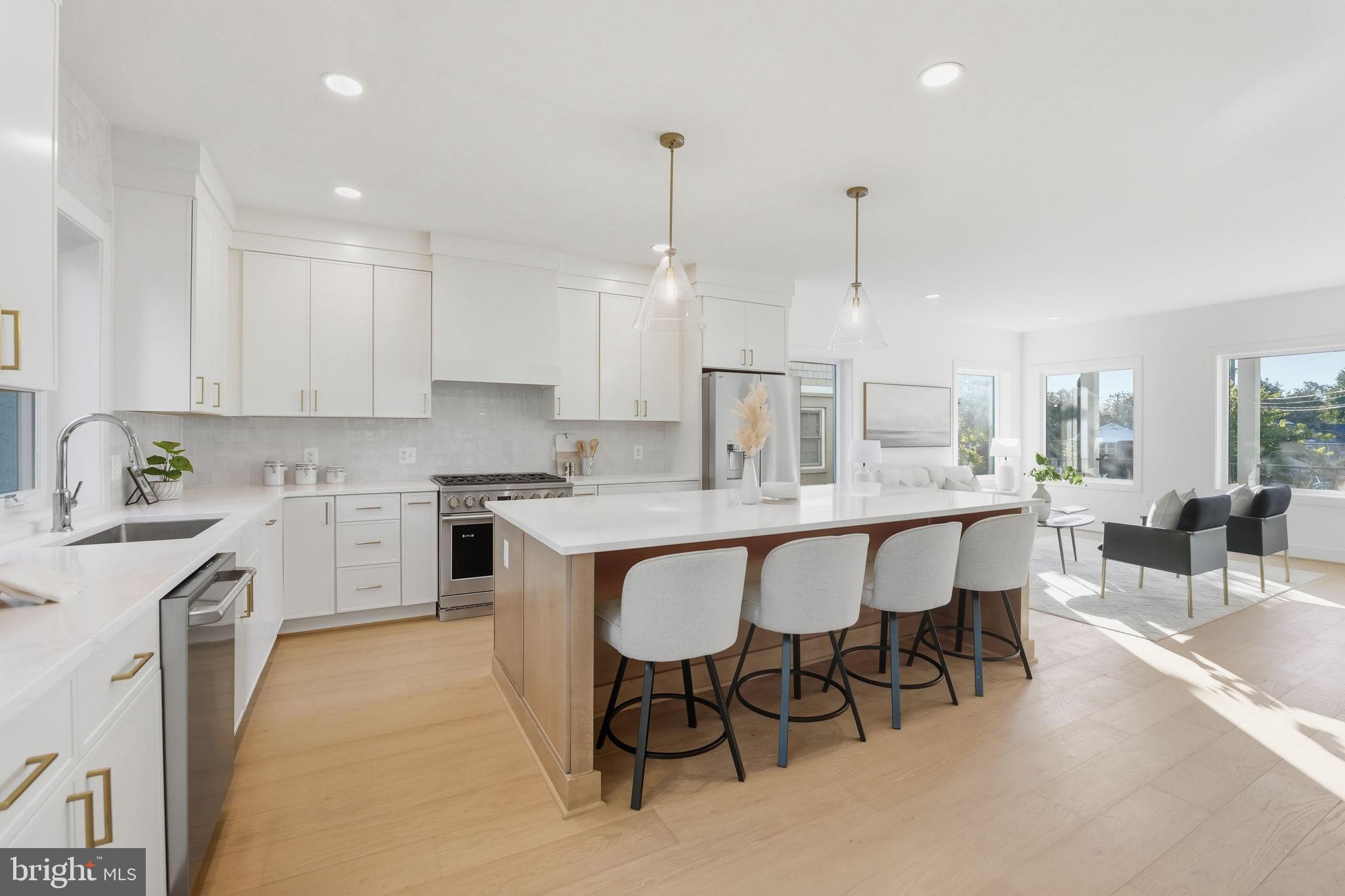 BRANDON VILLAGE - Residential