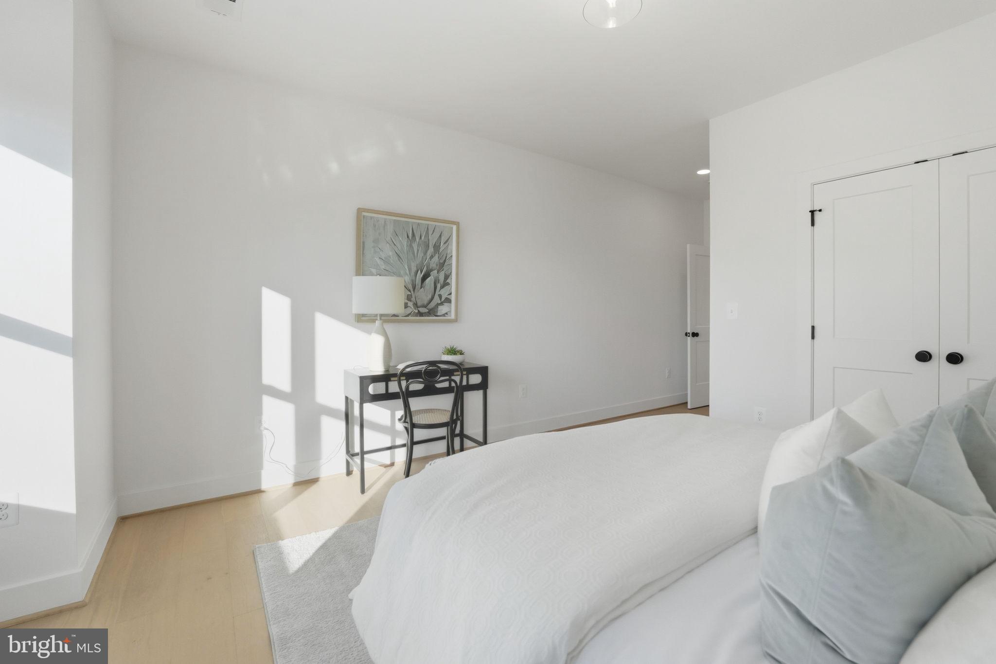 BRANDON VILLAGE - Residential