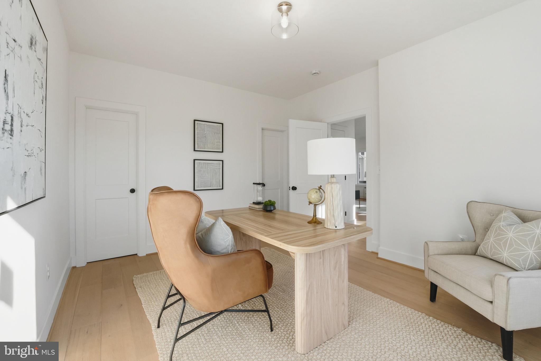 BRANDON VILLAGE - Residential