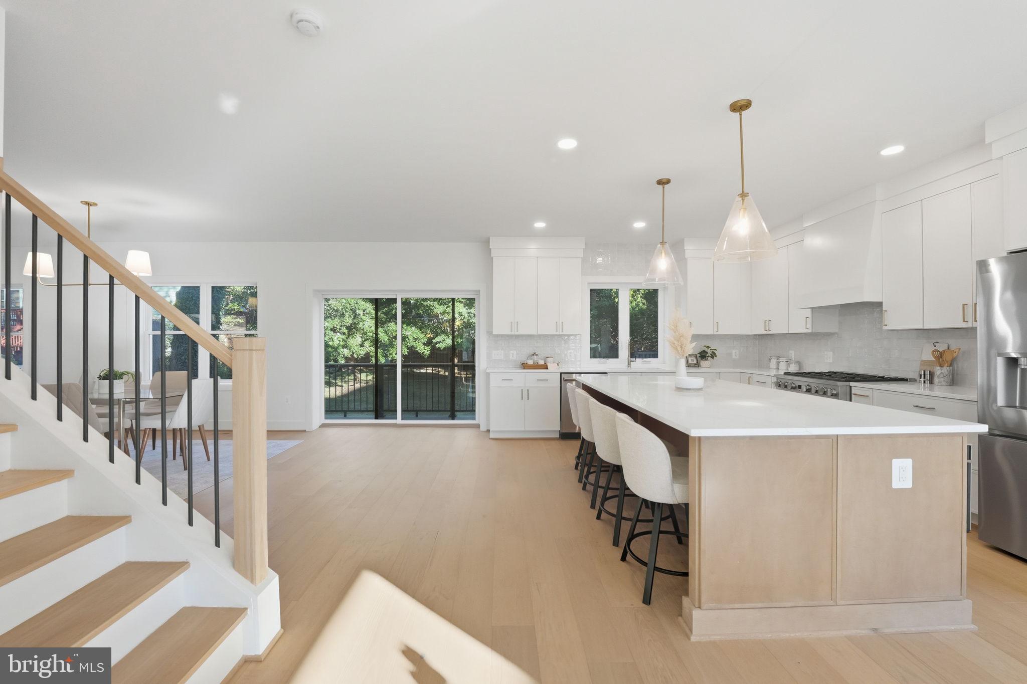 BRANDON VILLAGE - Residential