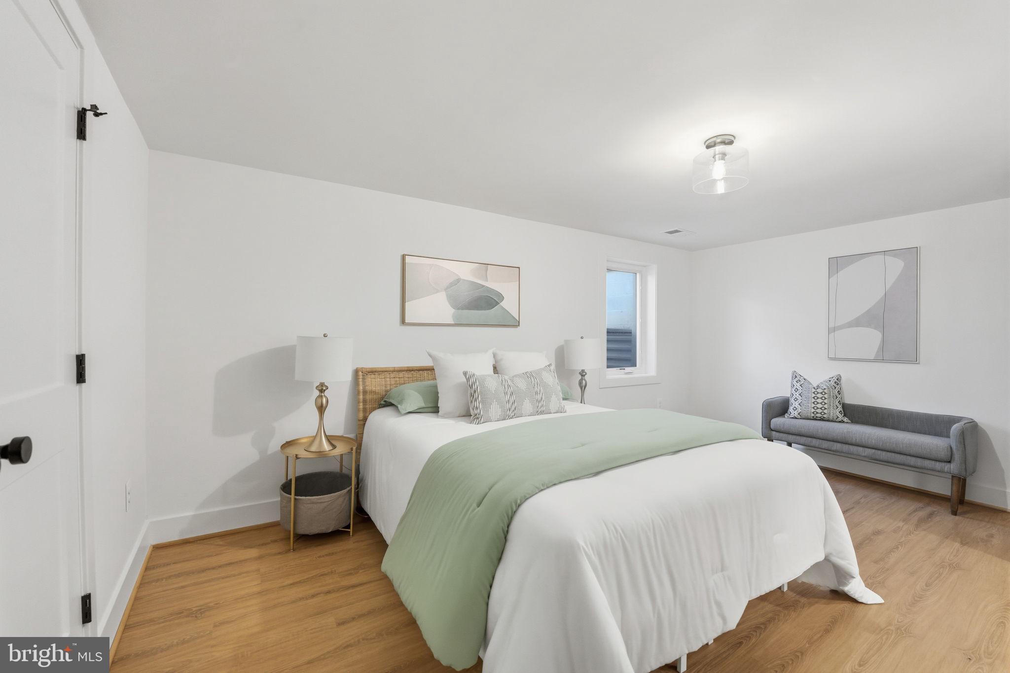 BRANDON VILLAGE - Residential