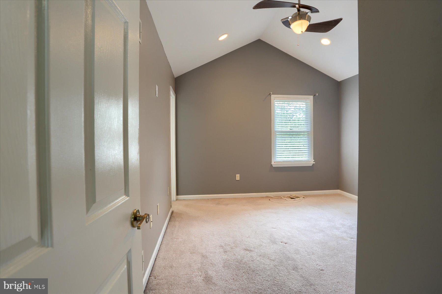 VILLAGE OF MORELAND - Residential