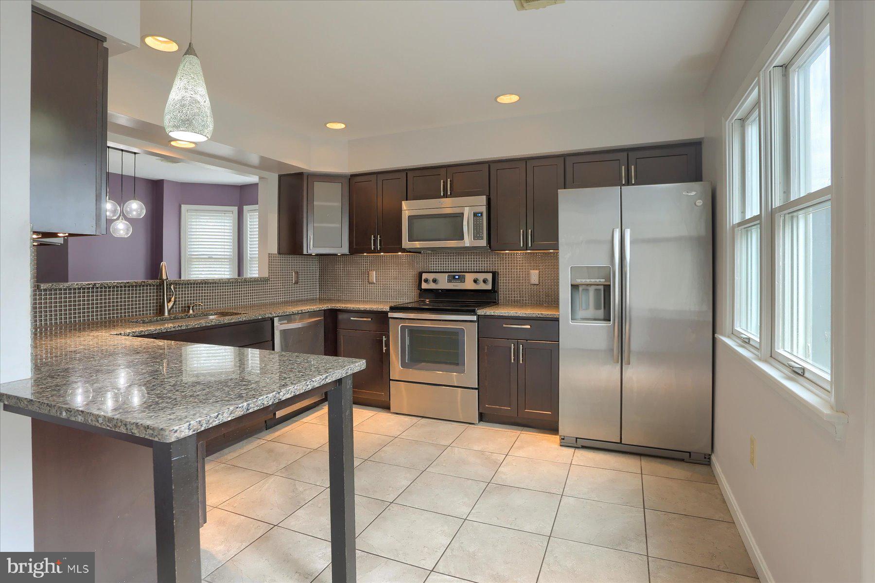 VILLAGE OF MORELAND - Residential