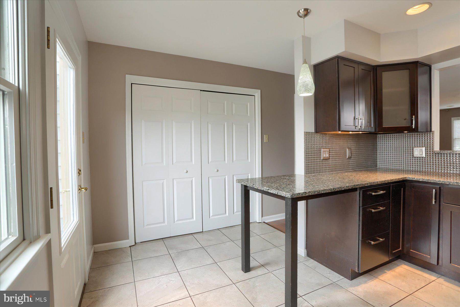 VILLAGE OF MORELAND - Residential